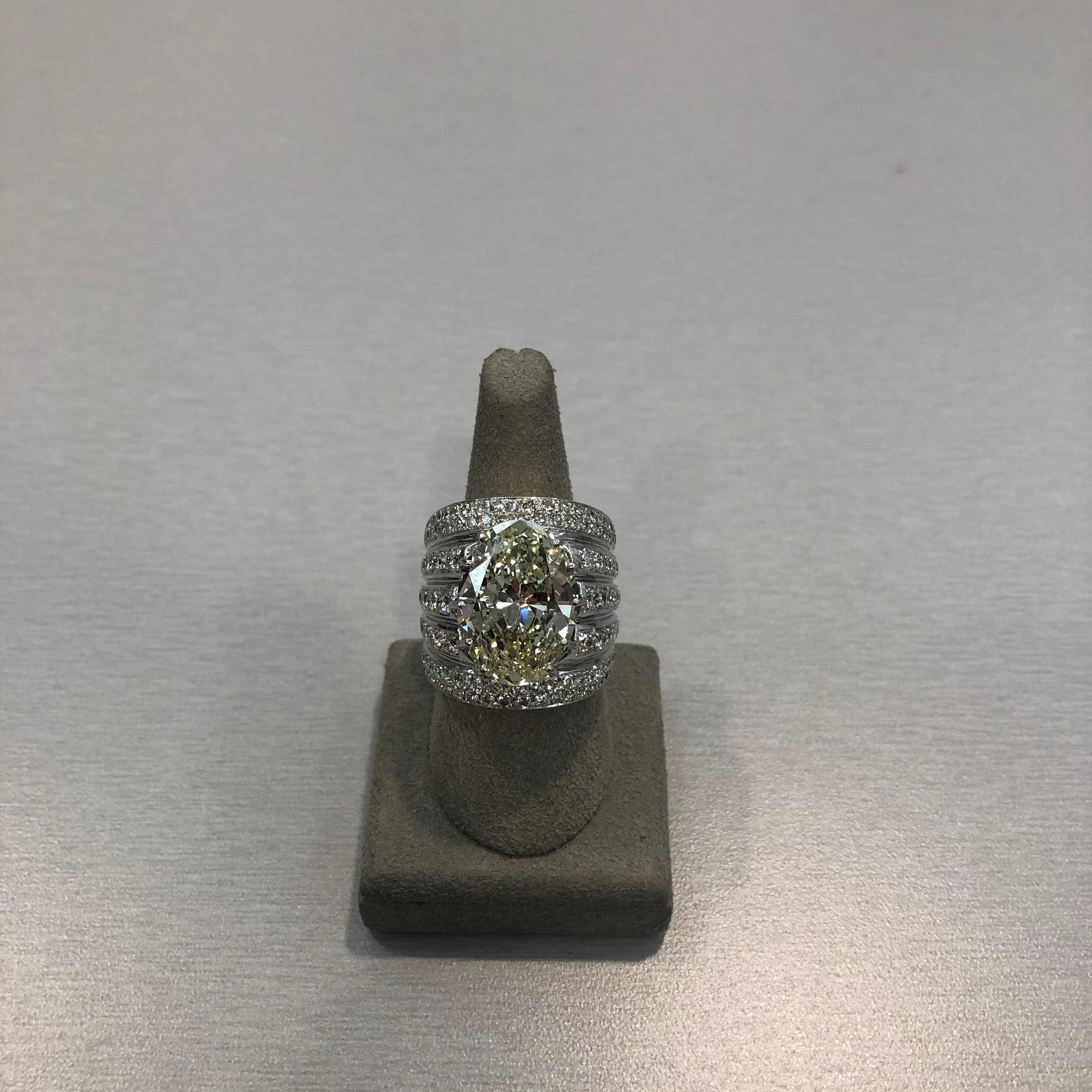 Women's Important 14.03 Carat Diamond Cocktail Ring For Sale