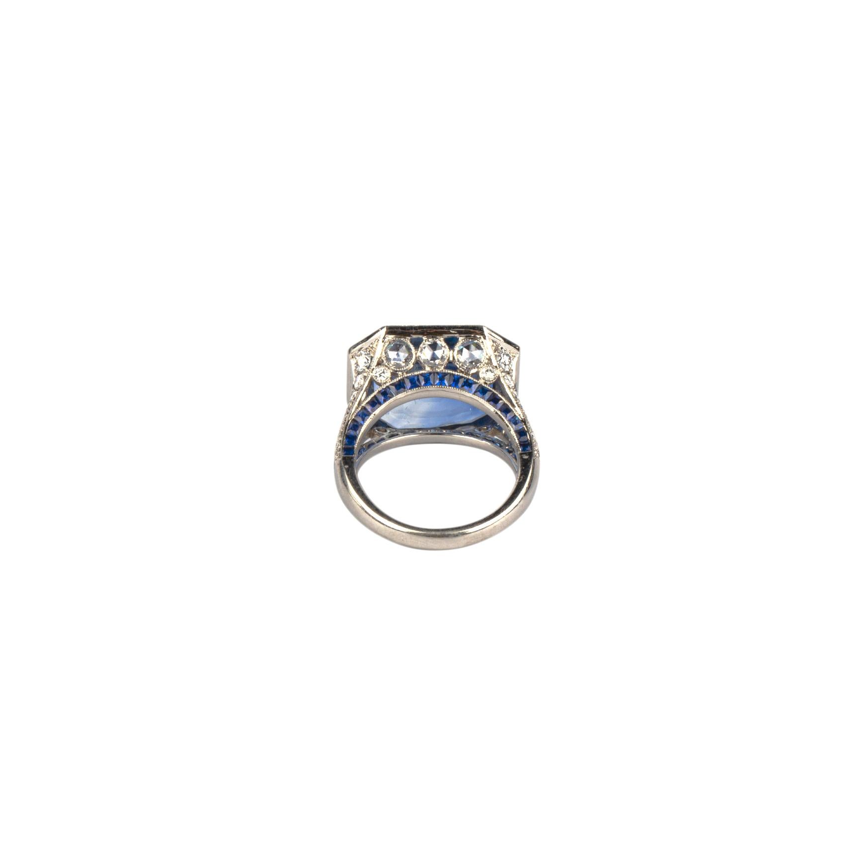 Important 15.53ct Burmese Sapphire and White Gold Ring In Excellent Condition For Sale In New York, NY
