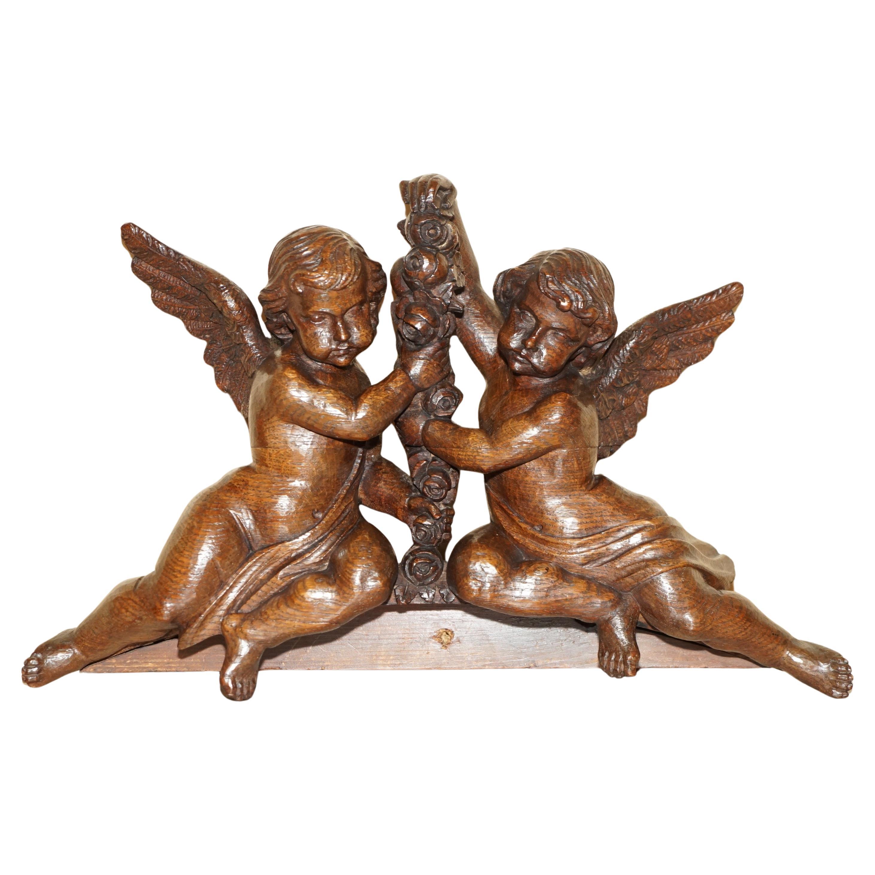 IMPORTANT 17TH CENTURY CIRCA 1680 OAK CARVED SURMOUNT OF CHERUB ANGELS & FLOWERs