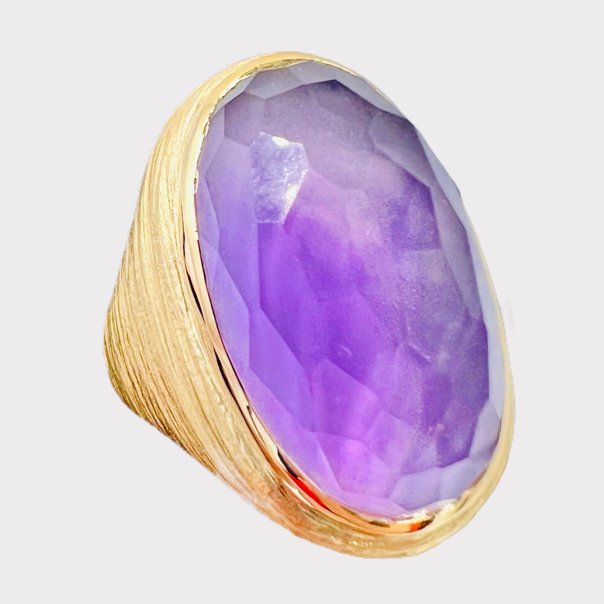 Important 18 Carat Gold Ring Set with a Faceted Amethyst 2