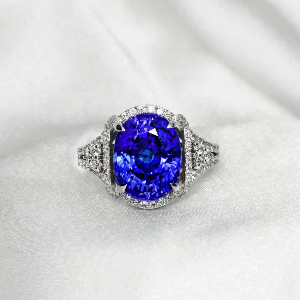 *Sale*IGI 18K 10.07 Ct Tanzanite&Diamonds Antique Art Deco Style Engagement Ring In New Condition In Kaohsiung City, TW