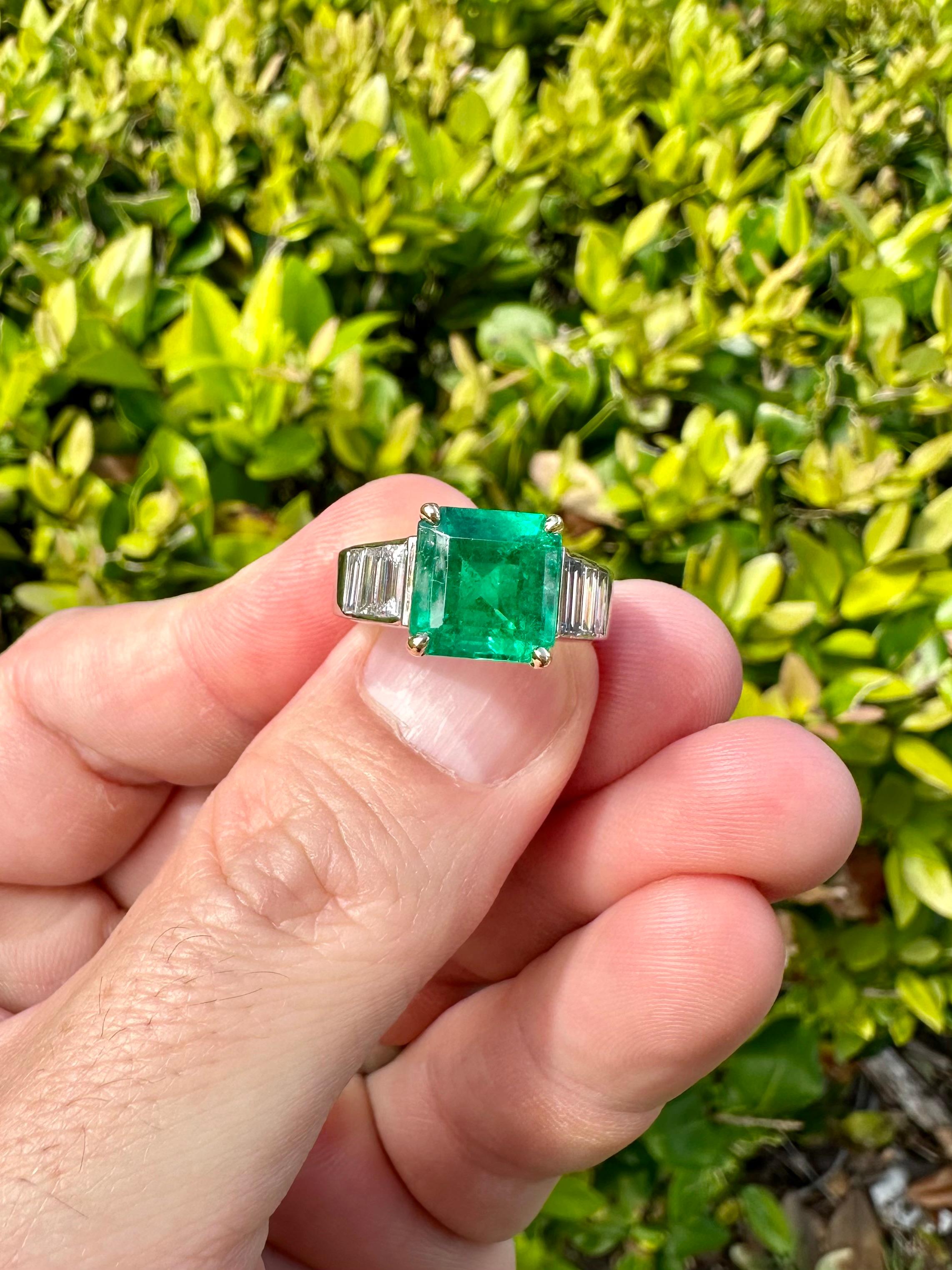 IMPORTANT 18K 4.08ct Square Colombian Emerald Baguette Diamond Ring AGL Report  For Sale 3