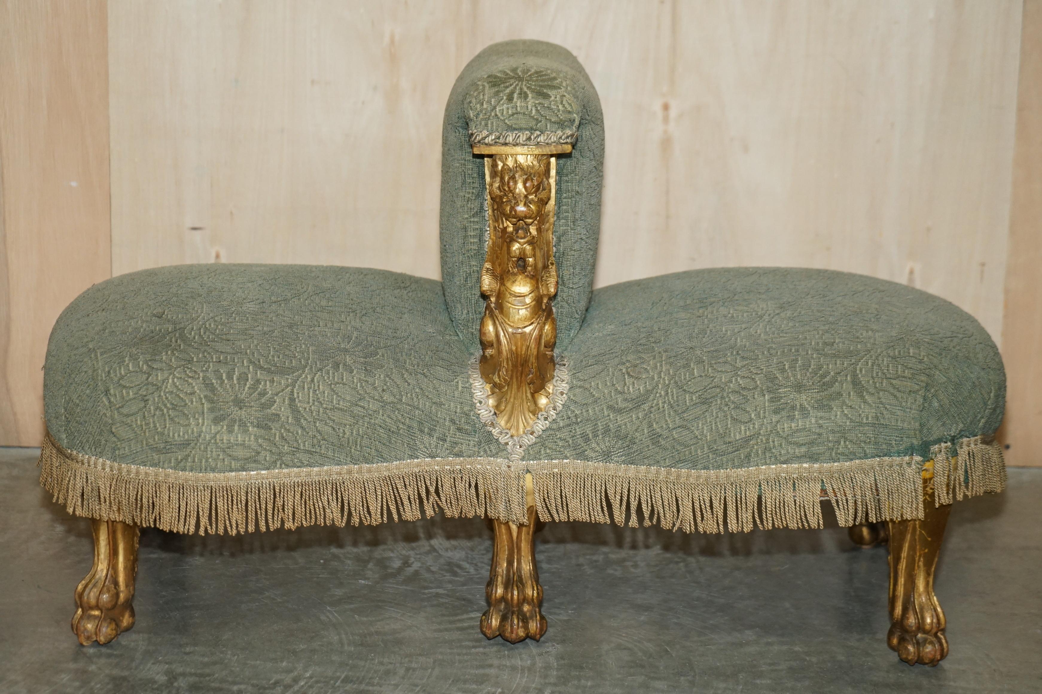 Important 18th Century circa 1740 Hand Carved Italian Giltwood Tete a Tete Sofa For Sale 9