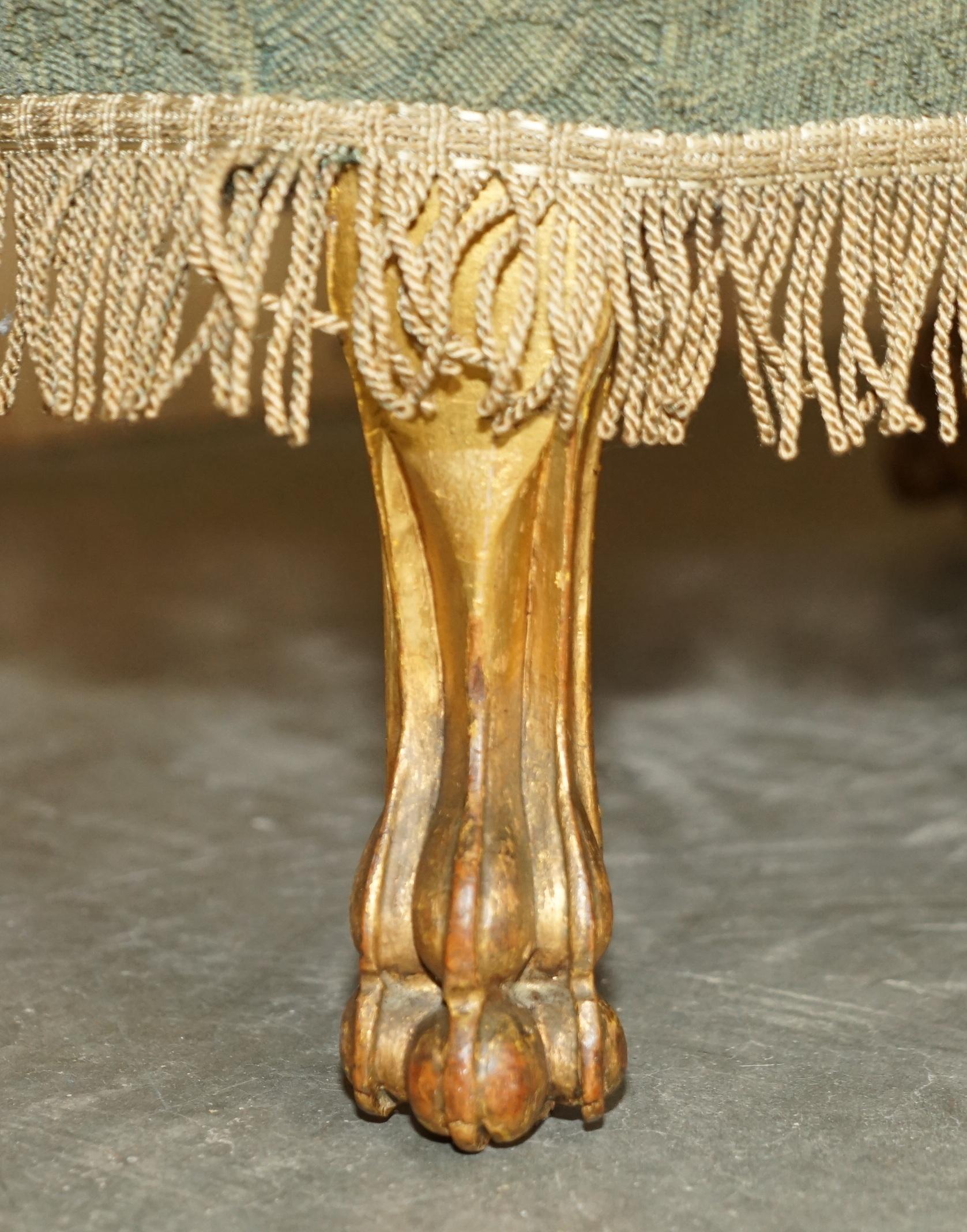 Wichtiges 18. Jahrhundert um 1740 Hand geschnitzt Italienisch Giltwood Tete a Tete Sofa (Mitte des 18. Jahrhunderts) im Angebot