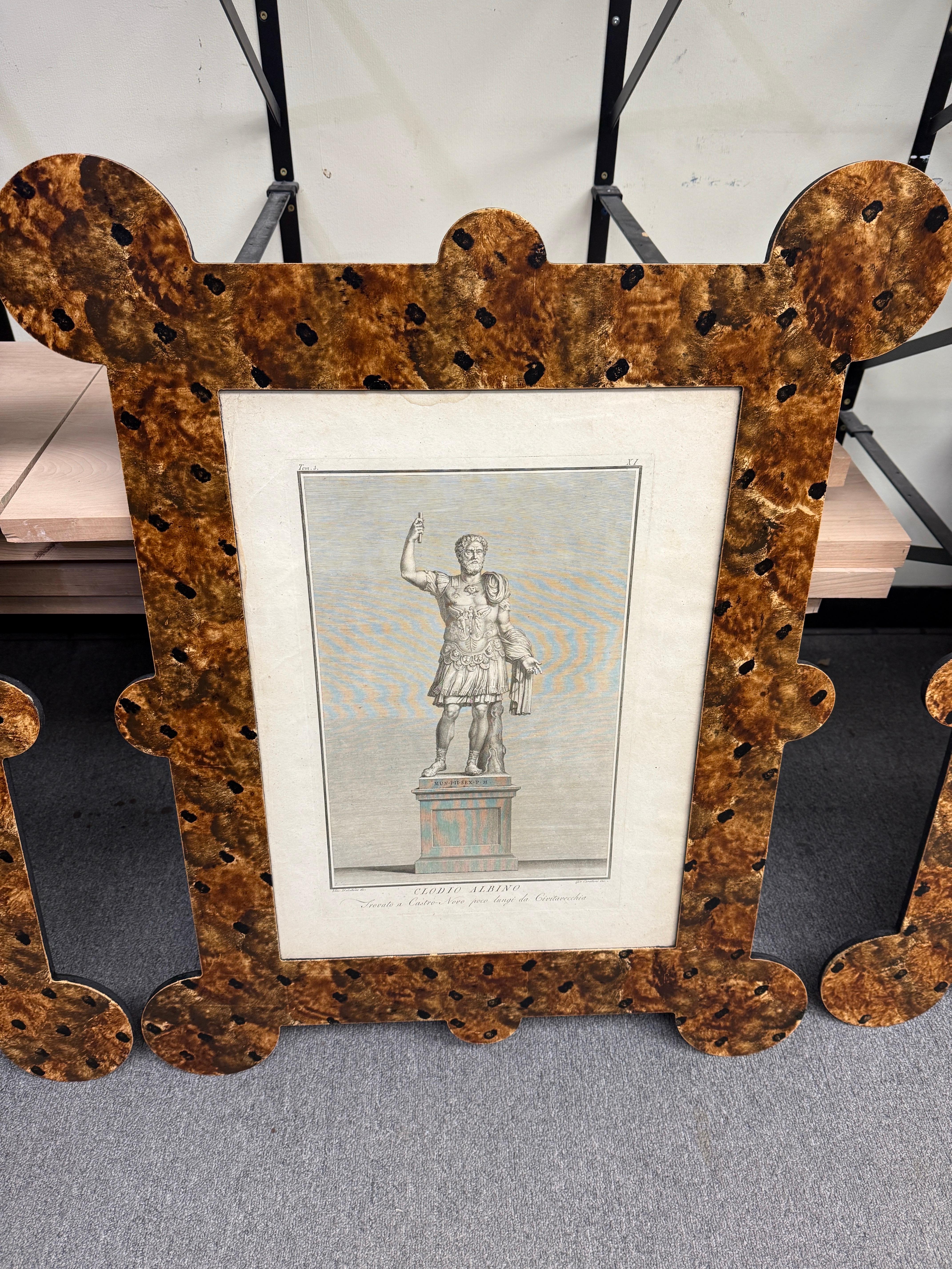 Importantes gravures classiques du XVIIIe siècle dans des cadres en fausse tortue peints à la main en vente 2