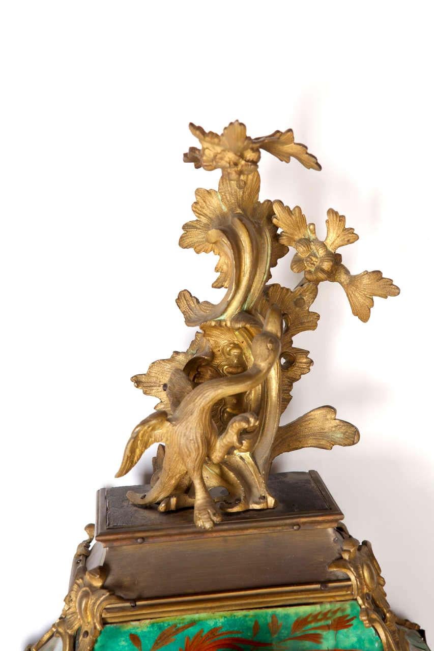 Important 18th Century French Horn and Gilt Bronze Bracket Clock Signed Marchand For Sale 1