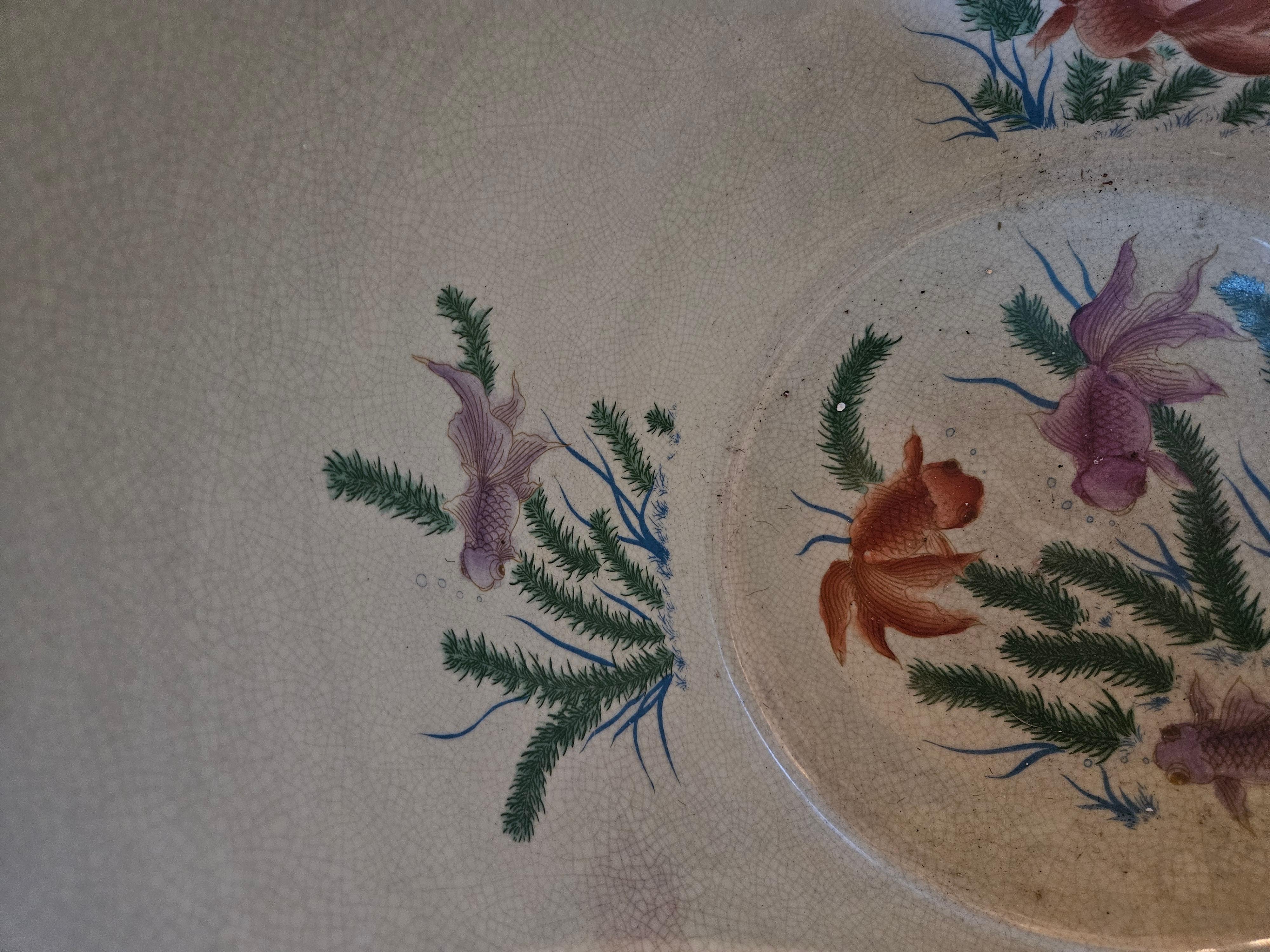 Important bol jardinière chinois de style Famille Rose des années 1900 peint à la main Bon état - En vente à New York, NY