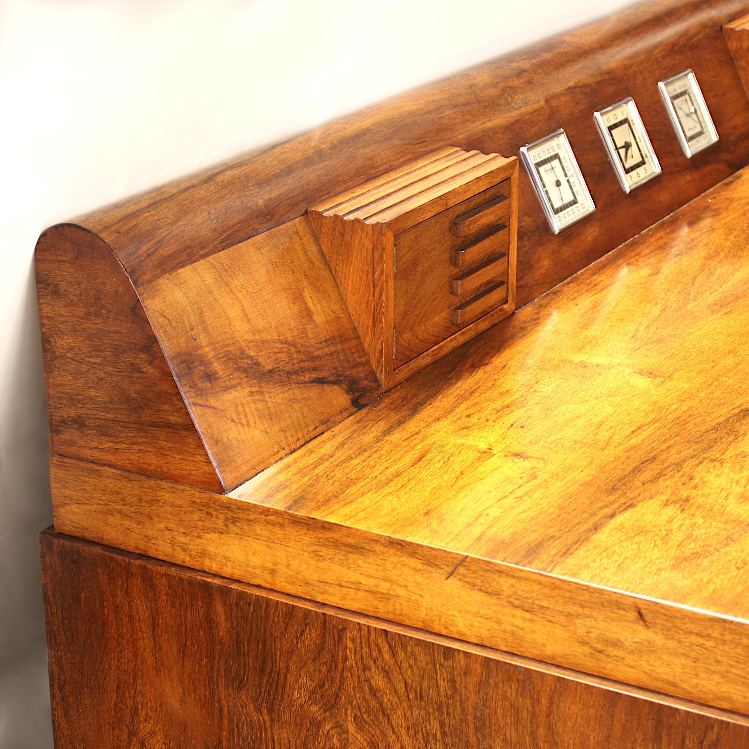 Important 1939 Walnut Art Deco Modern 