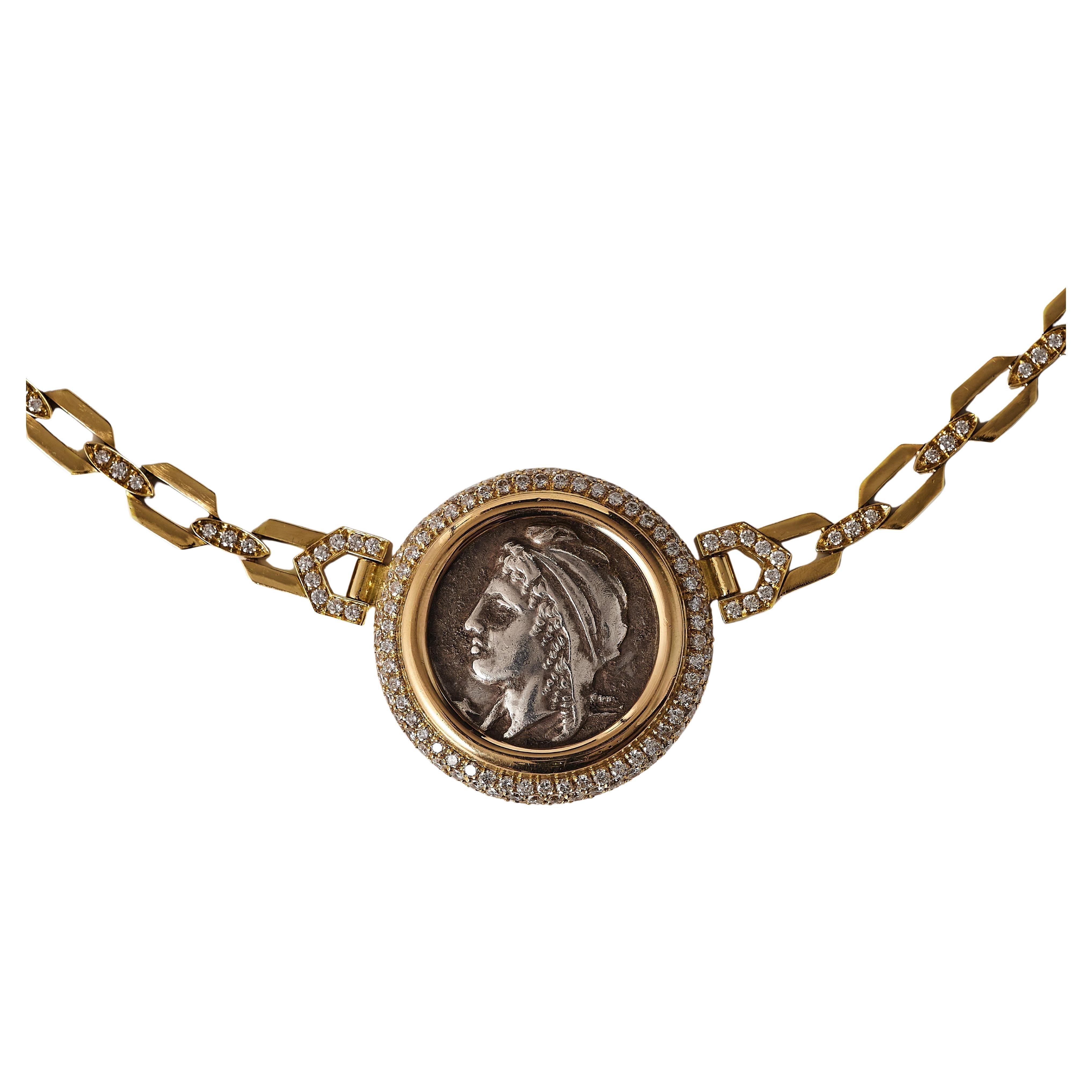 Importante collana di Bulgari degli anni '70 in Monet, Tetradracma, Oro 18 carati e Diamanti. in vendita