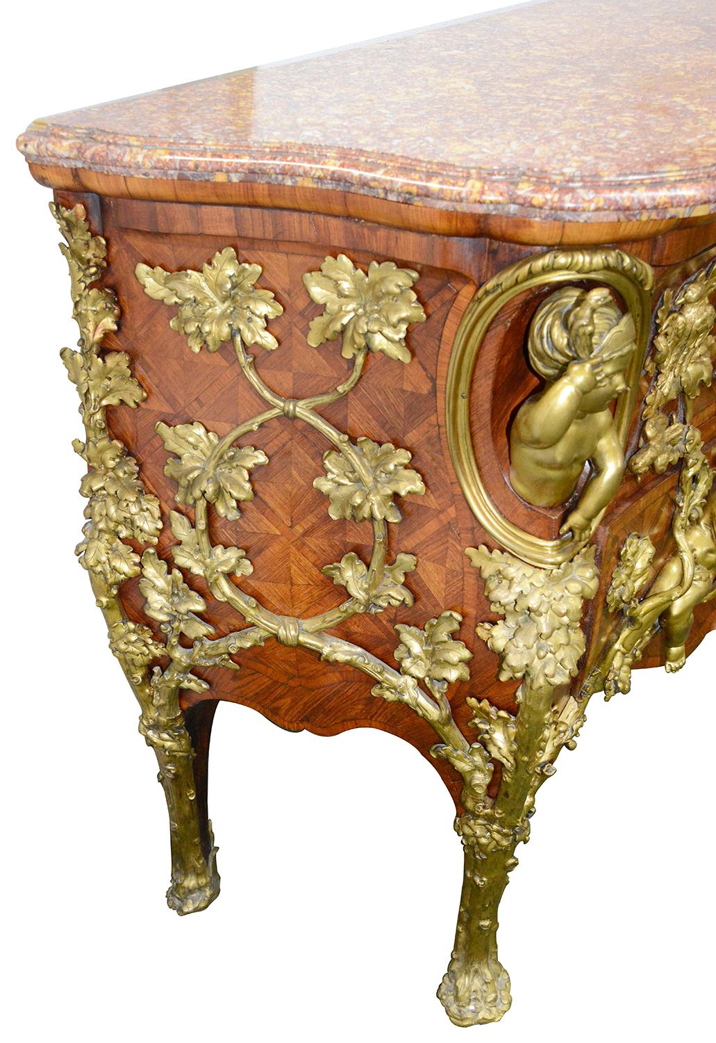 Important 19th Century Charles Cressant Influenced Commode In Good Condition For Sale In Brighton, Sussex