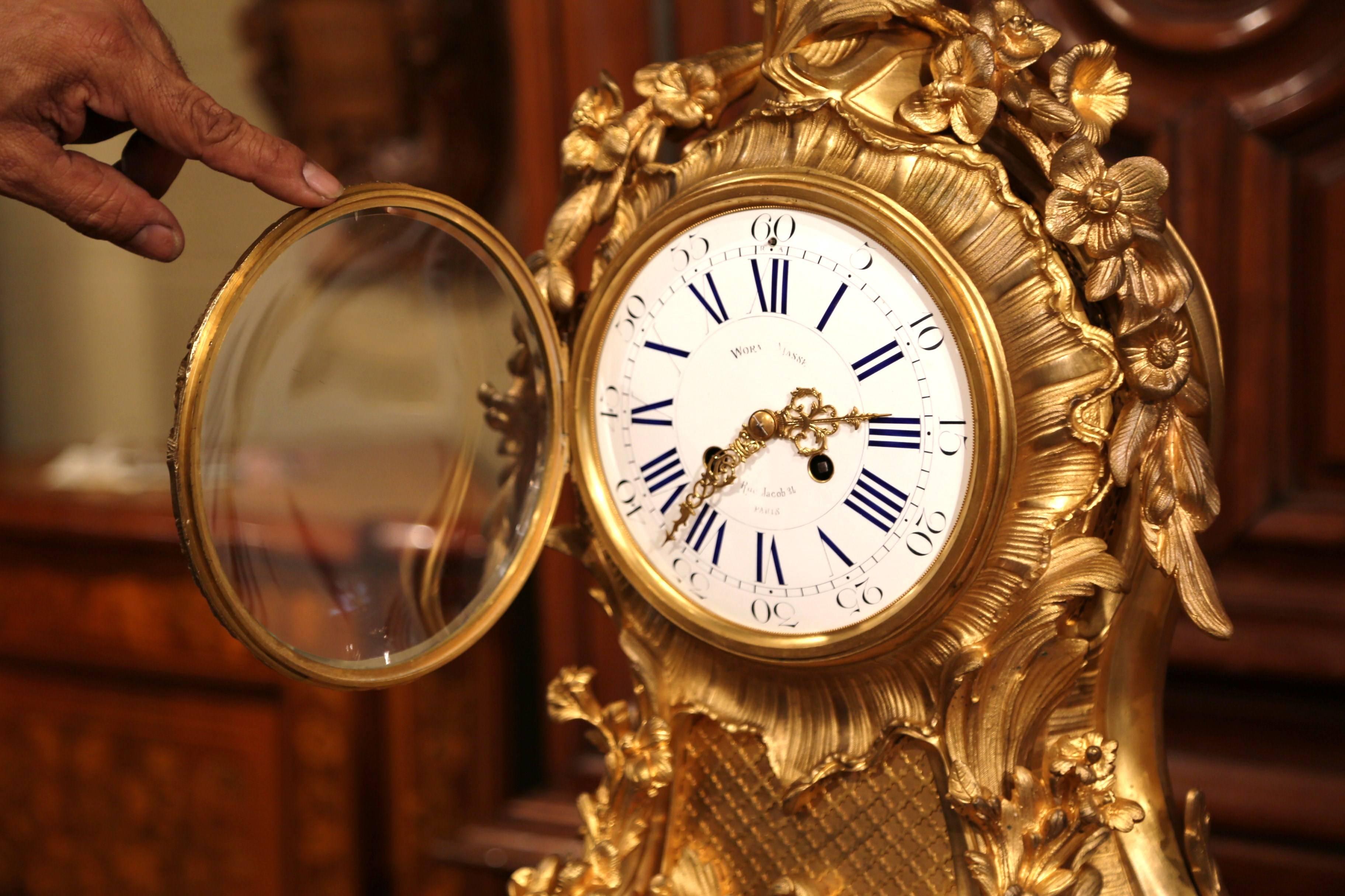 Important 19th Century French Louis XV Bronze Dore Mantel Clock from Paris In Excellent Condition In Dallas, TX