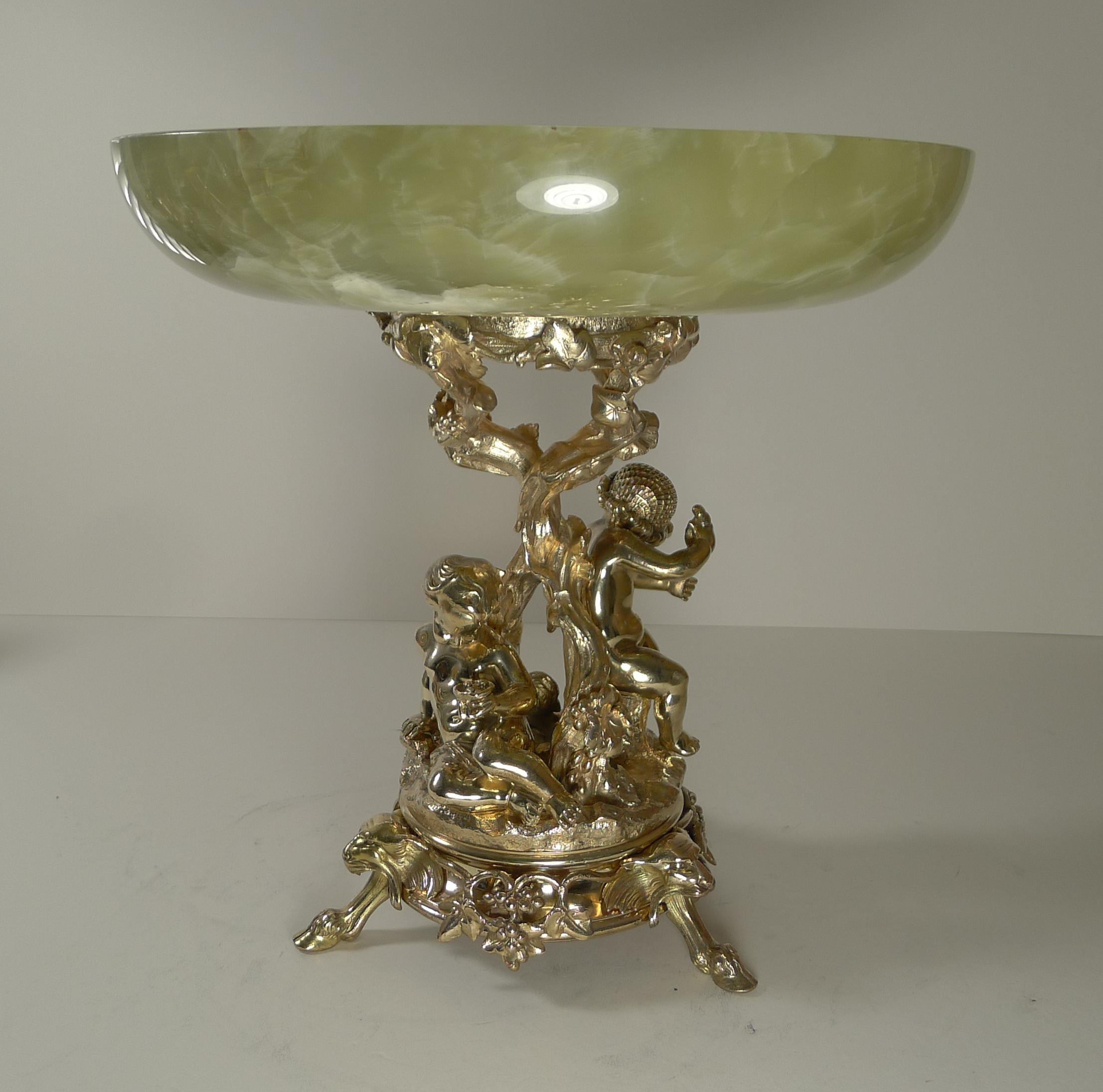 Important 19th Century Gilded Bronze Centrepiece, Christofle, Paris For Sale 10