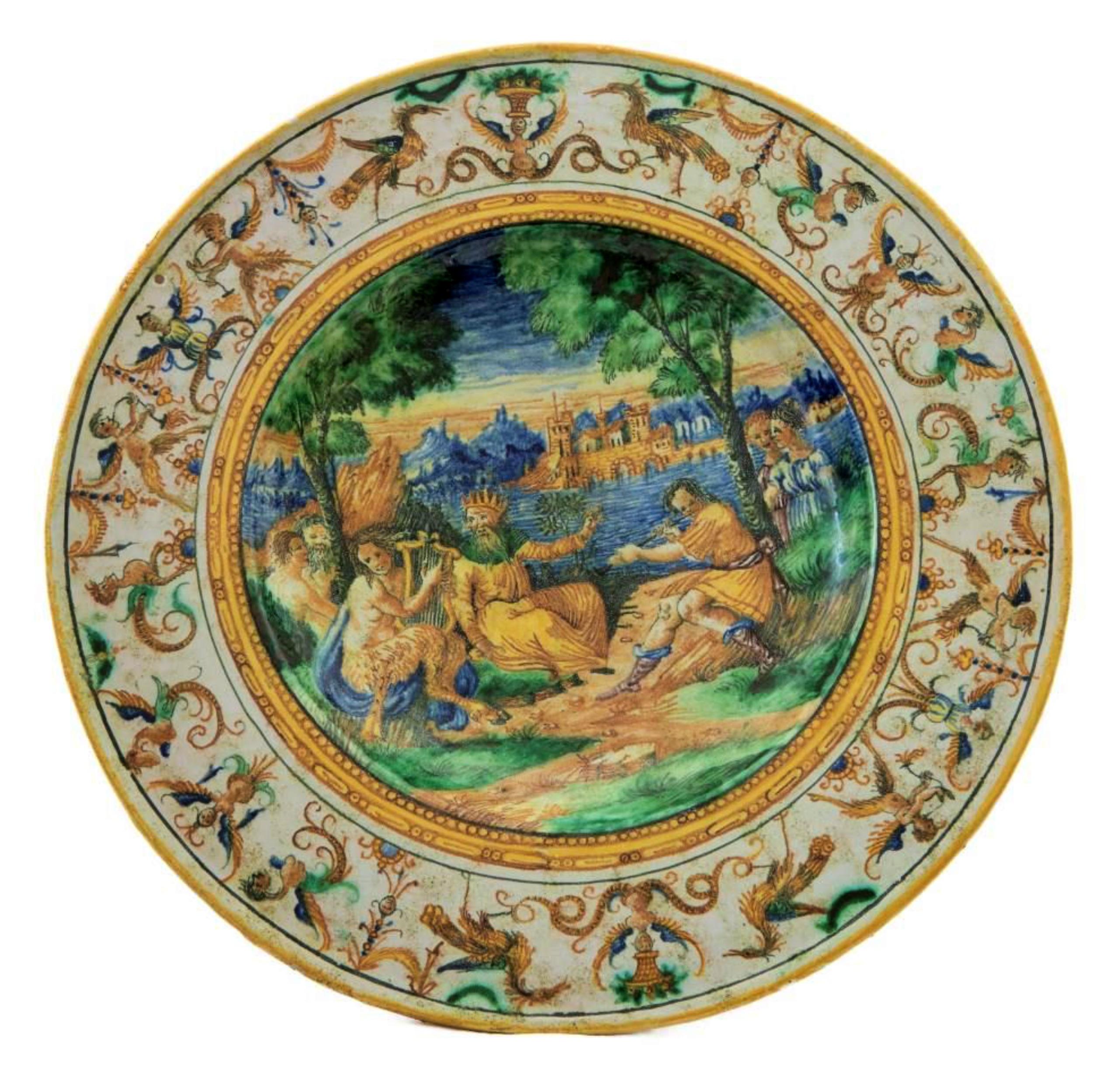 Important 19th Century Italian Parade Plate In Good Condition For Sale In Madrid, ES