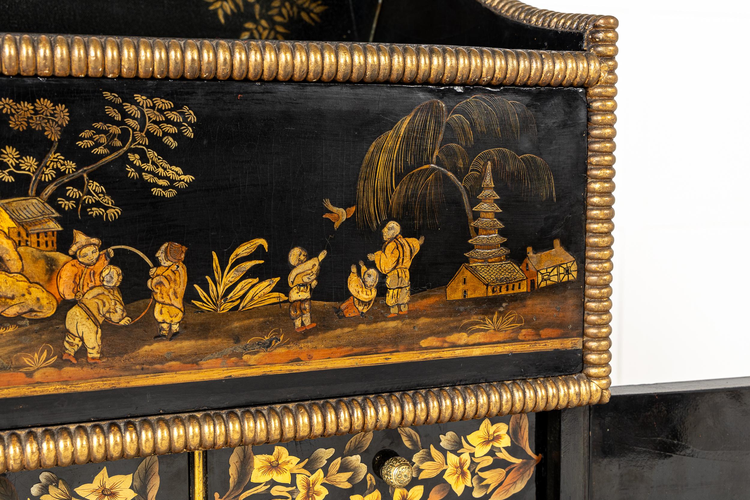 Important meuble d'appoint en japanier de la période Regency du 19e siècle en vente 6