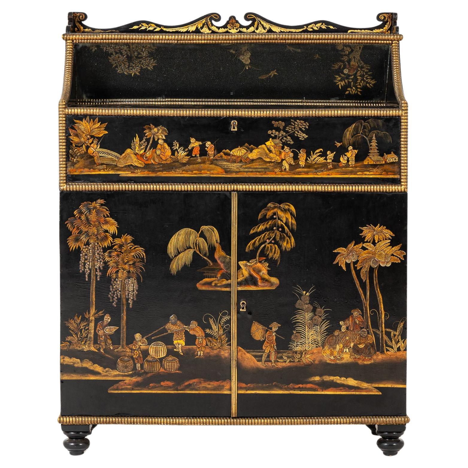 Important meuble d'appoint en japanier de la période Regency du 19e siècle en vente