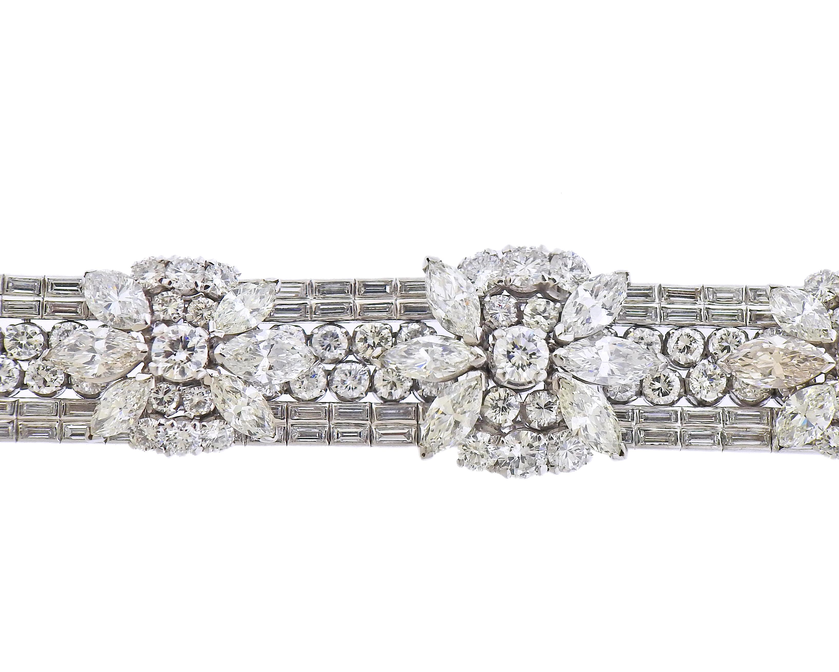 Round Cut 1930s Important 25 Carat Diamond Platinum Bracelet For Sale