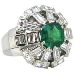 Important 2.82ct Colombian Emerald and Diamonds Cocktail Ring, Platinum, France