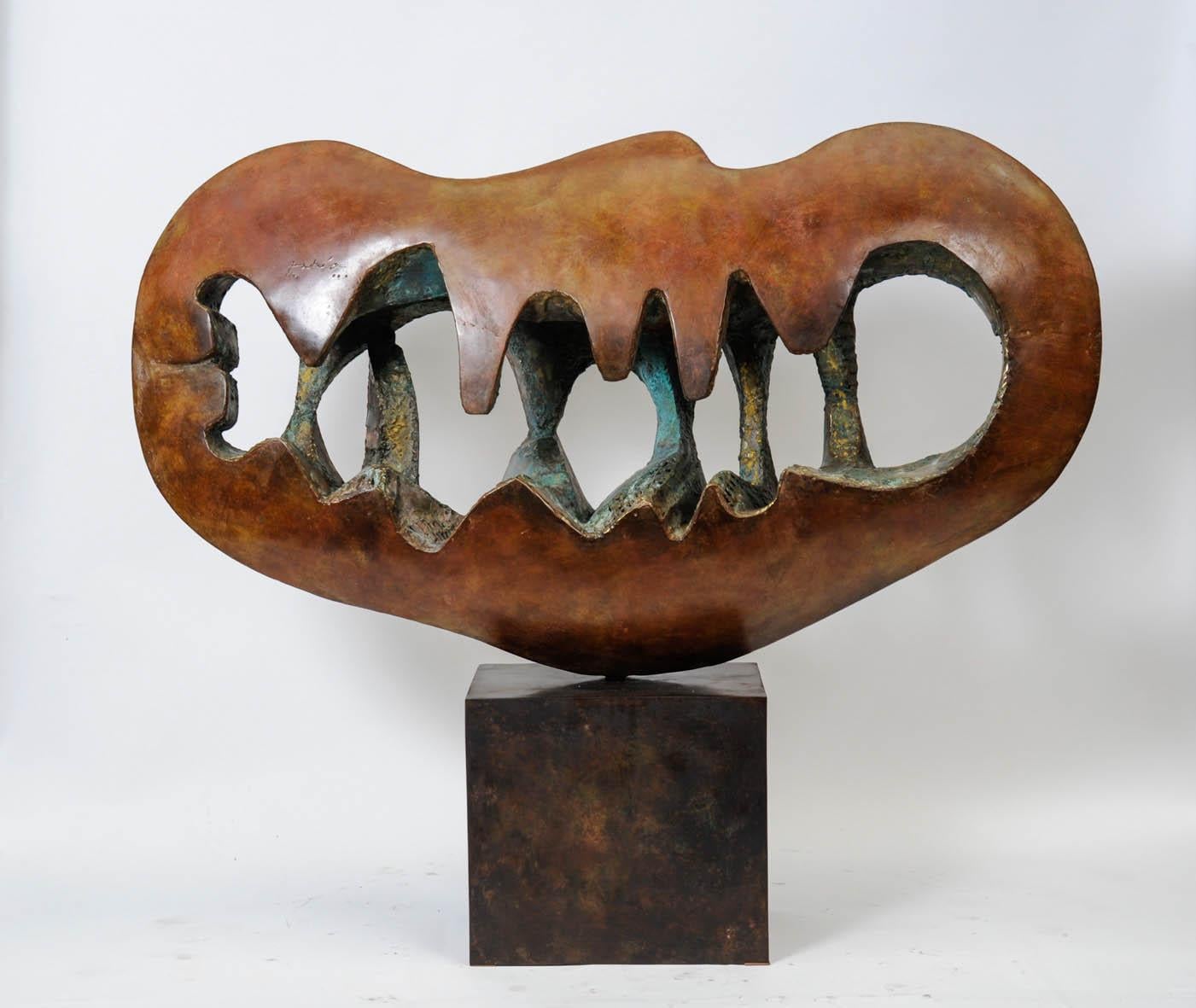 Important patinated bronze sculpture signed Andréou
Very nice piece with great patina
Dated 1983.