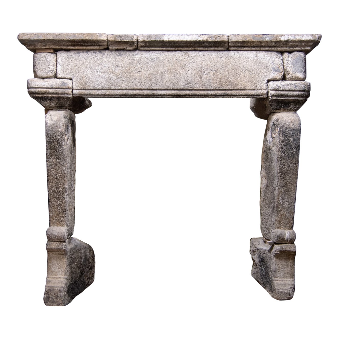 Importante y enorme repisa de chimenea Gotich en piedra gris, Francia, Siglo XIV en venta