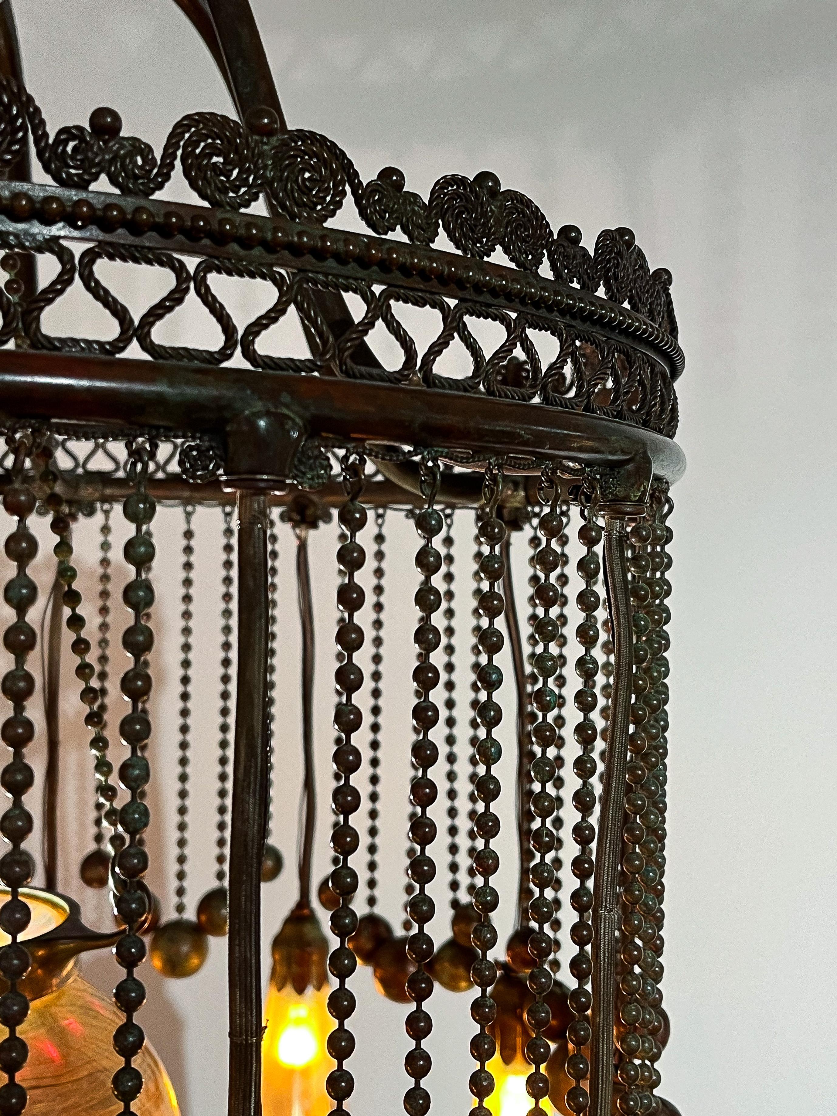20ième siècle Importante et rare suspension mauresque à 12 lumières, par Tiffany Studios