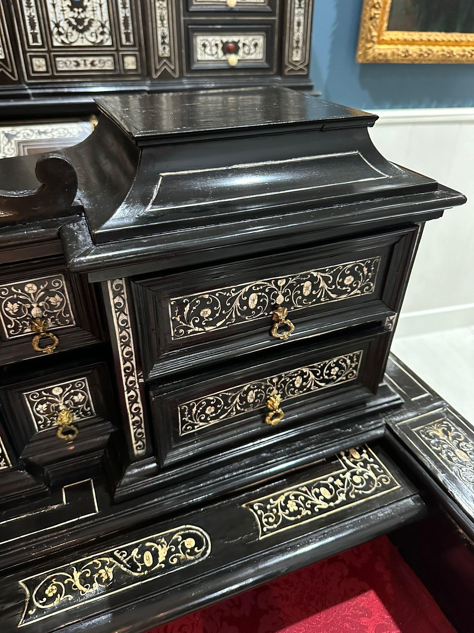 Wood Important and Rare Joseph Bertin - Milan - Ebene Desk 19th Century For Sale