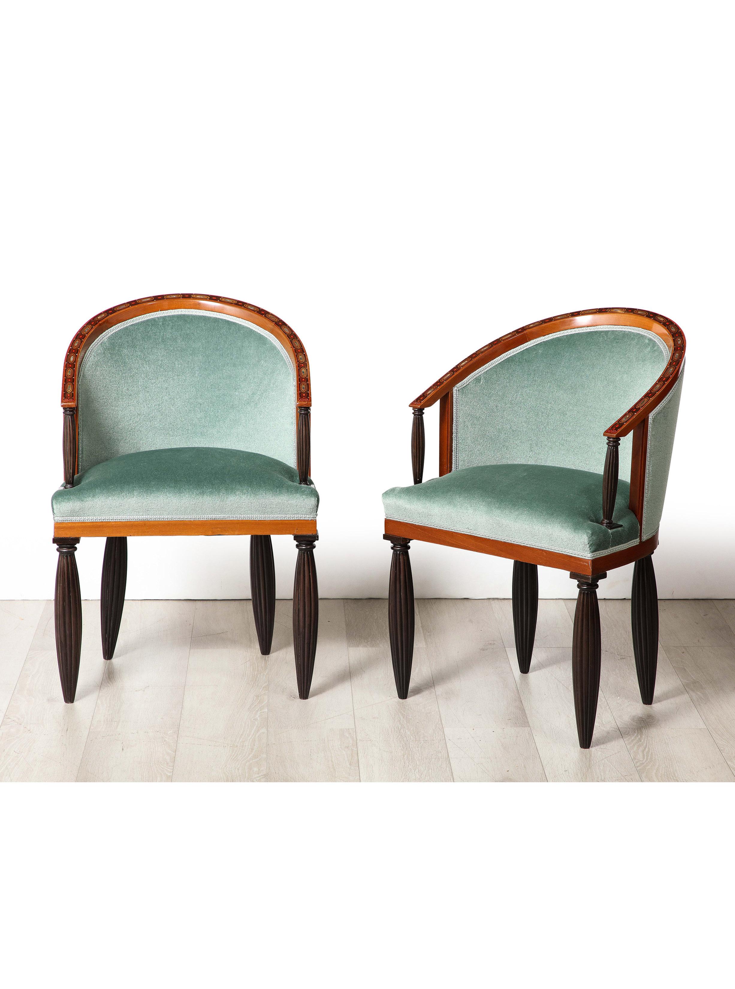 Important and Unique Set of Art Deco  Barrel Back Dining Chairs For Sale 4