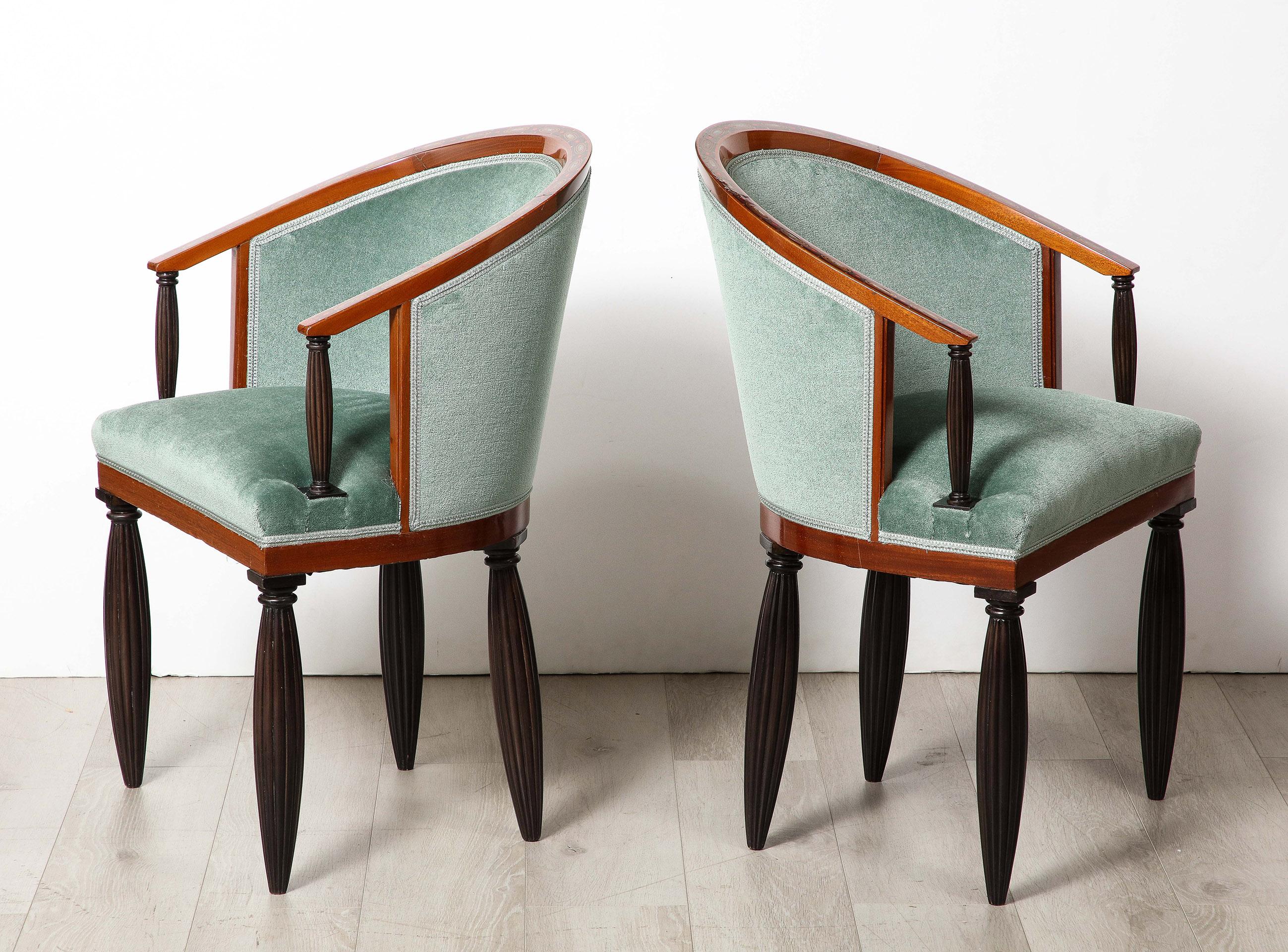 French Important and Unique Set of Art Deco  Barrel Back Dining Chairs For Sale