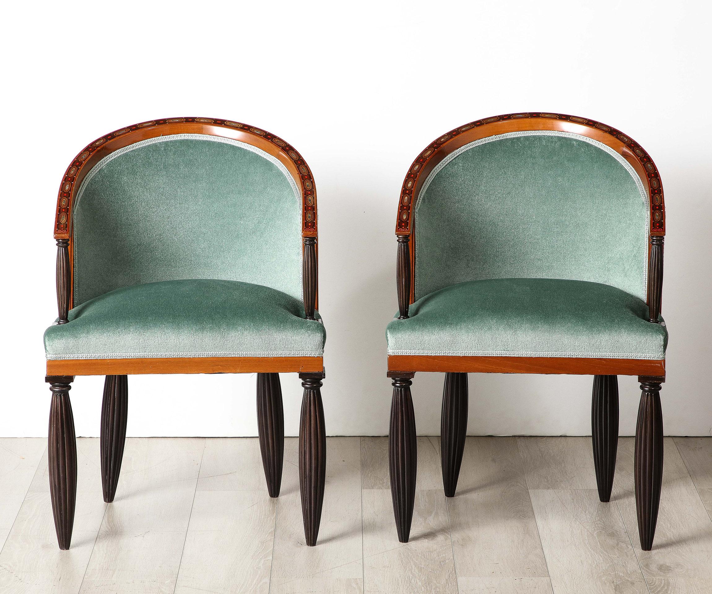 Early 20th Century Important and Unique Set of Art Deco  Barrel Back Dining Chairs For Sale