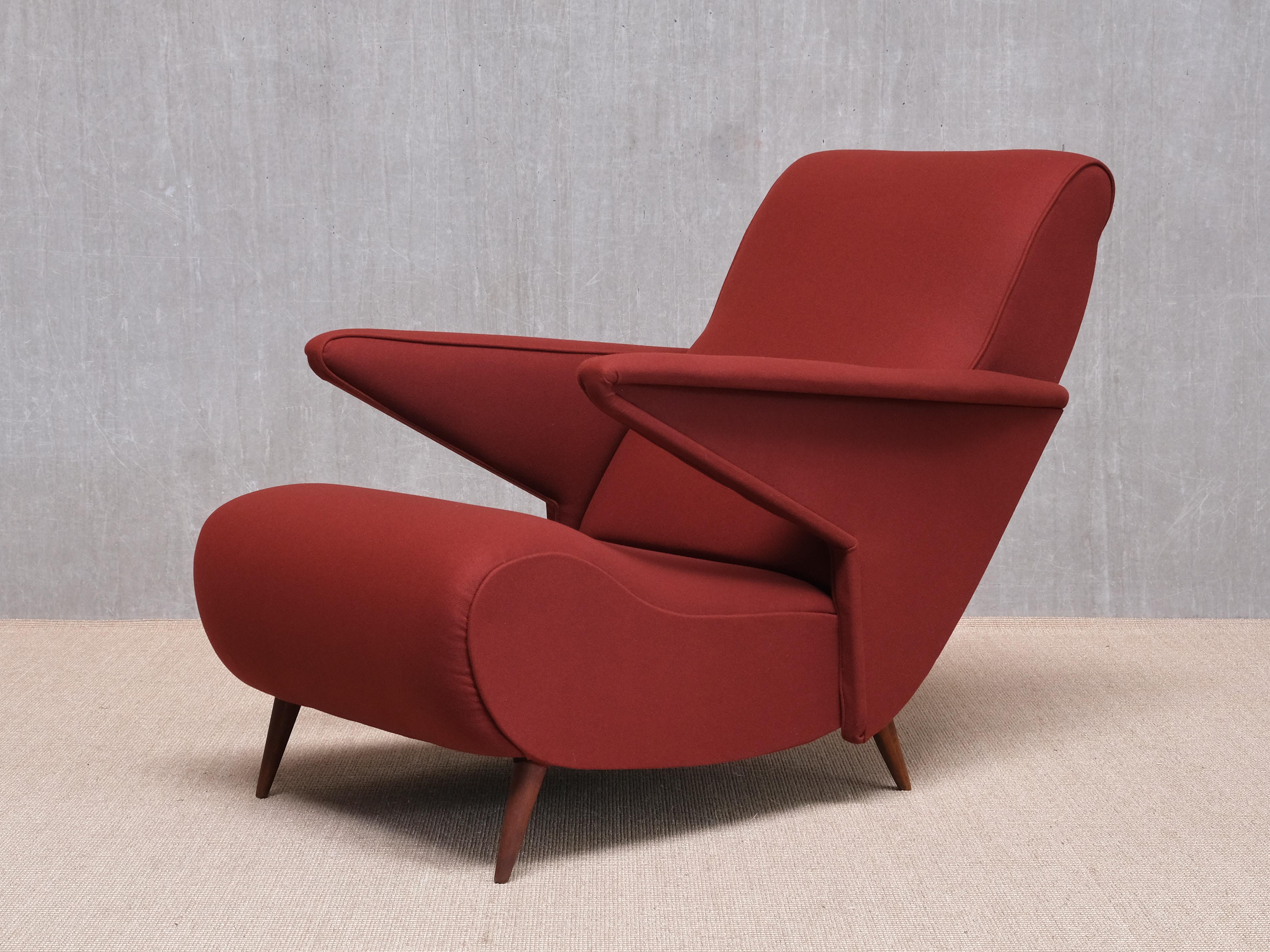Important Angelo Banfi Reclining Armchair in Dedar Wool and Walnut, Italy, 1944 For Sale 6