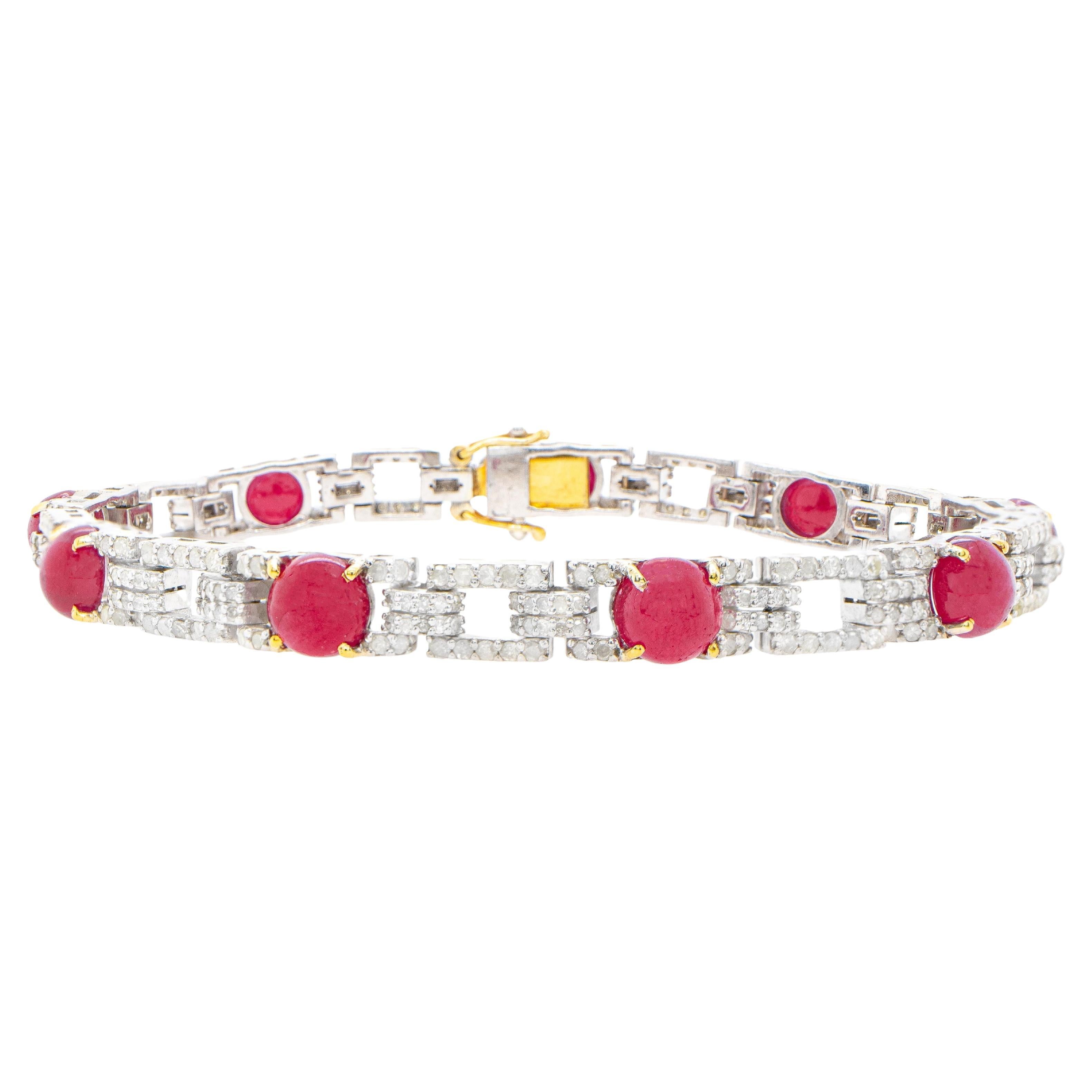 Antikes Armband mit 18 Karat Rubin und Diamanten im Angebot