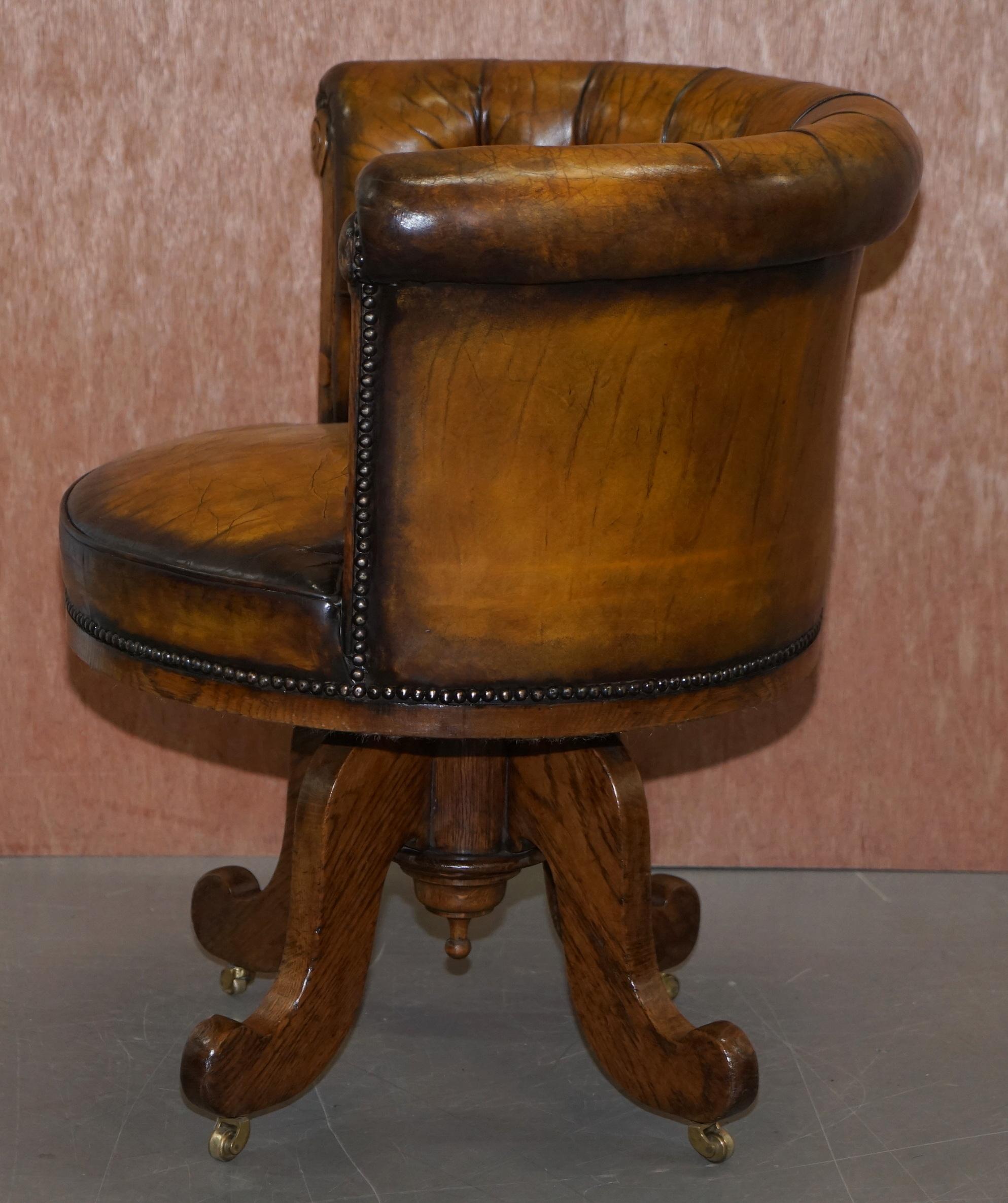 Important Antique Chesterfield circa 1860 Restored Brown Leather Captains Chair 7
