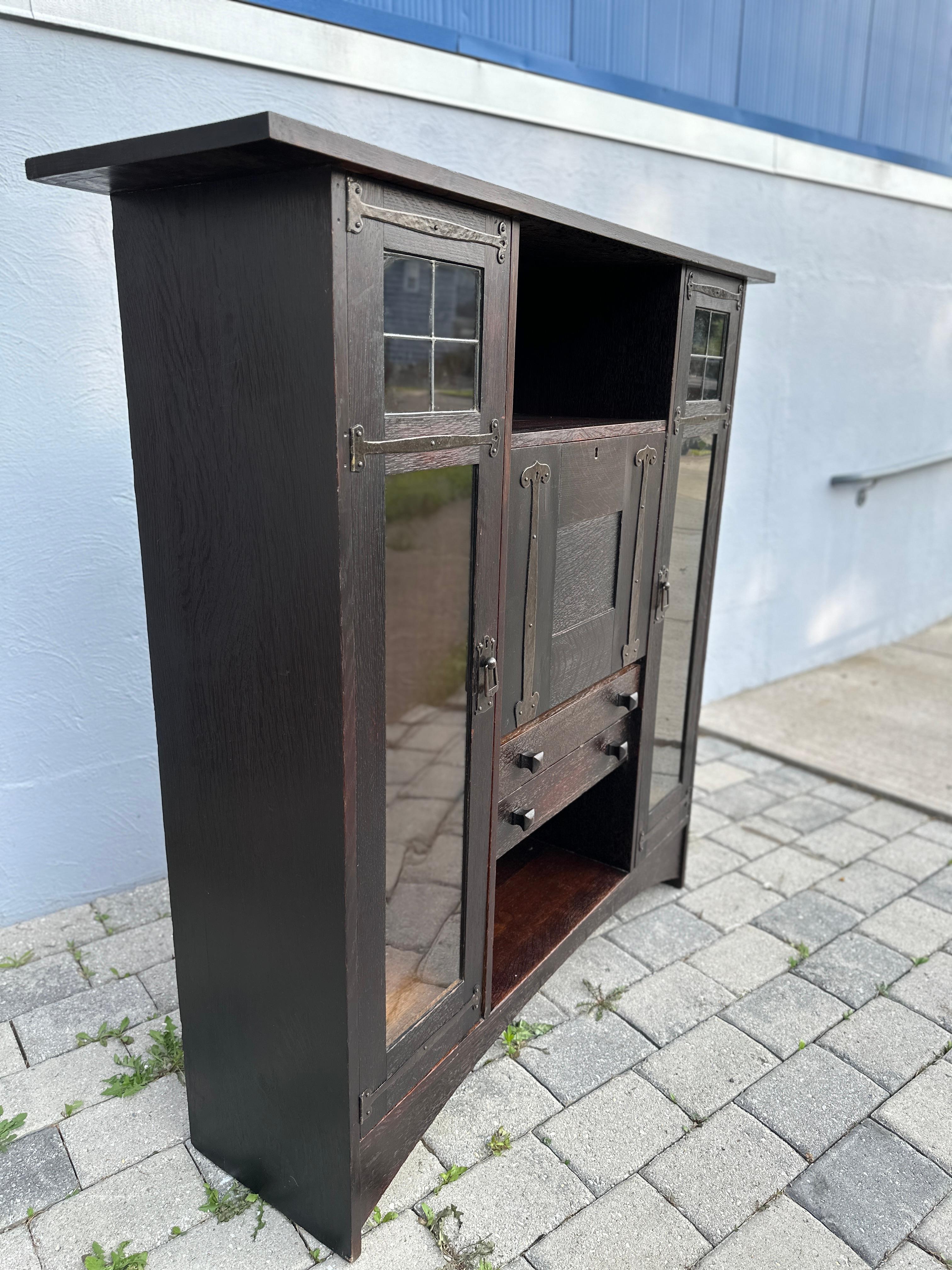 Early 20th Century IMPORTANT Antique Desk/Bookcase by Gustav Stickley -W7794           MUST    SELL For Sale