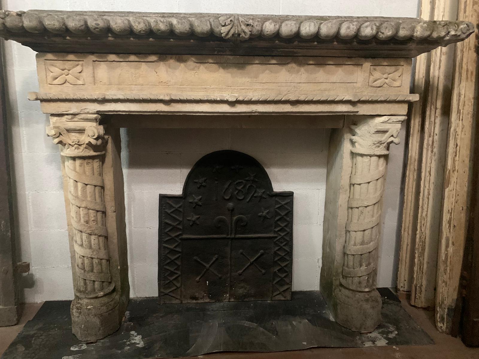 Important Antique Fireplace Mantle in Stone, Hand Carved Columns, '800 Italy For Sale 4
