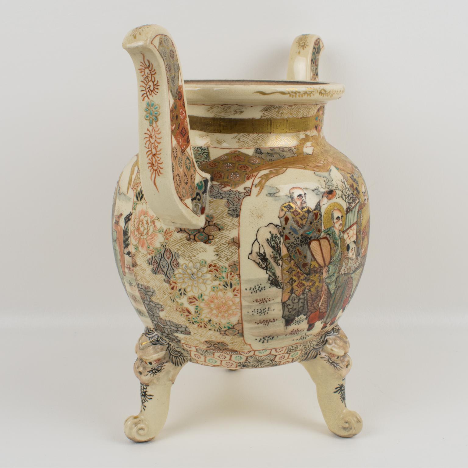 19th Century Important Antique Japanese Meiji Satsuma Covered Urn Vase with Foo Dog For Sale