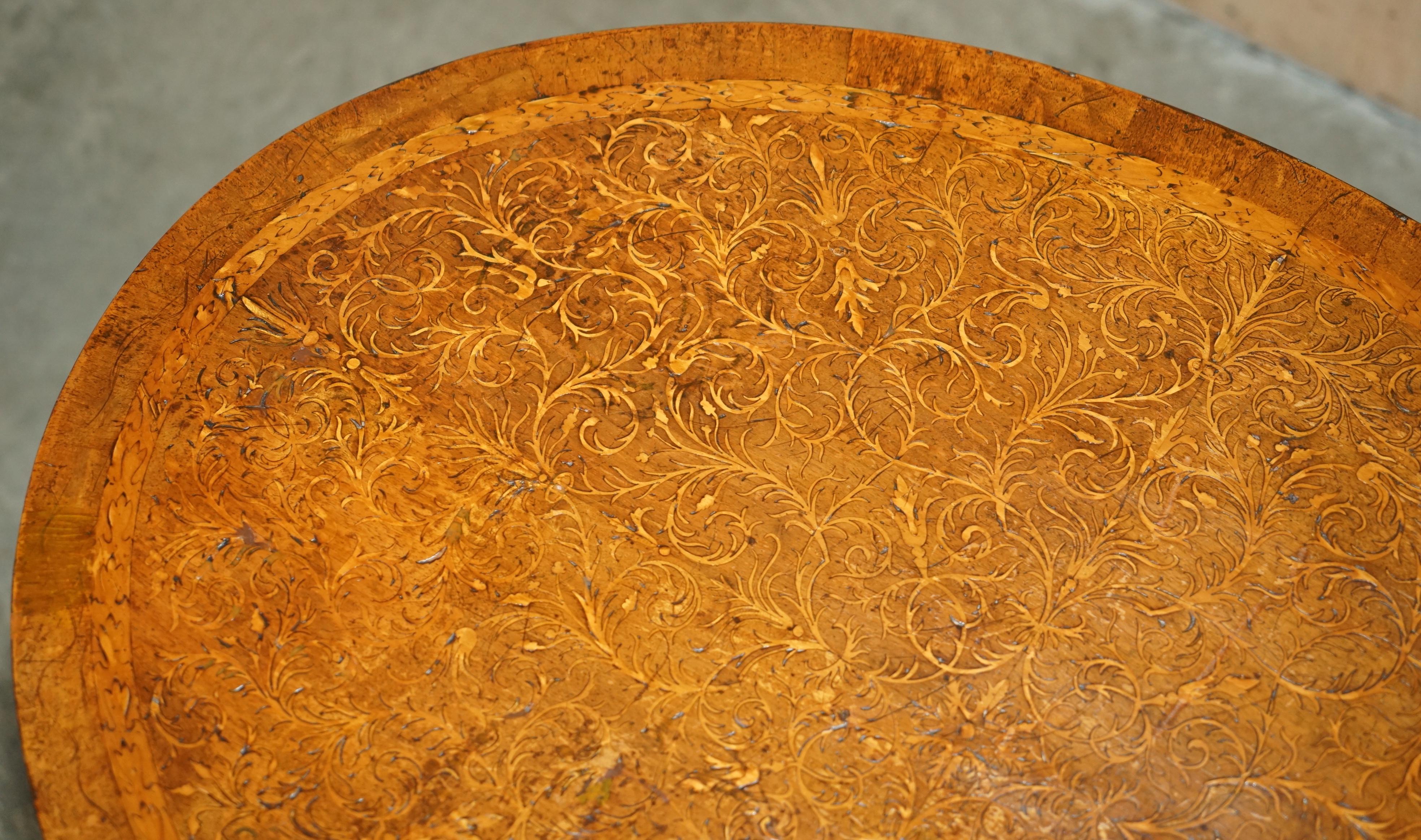 Hand-Crafted IMPORTANT ANTiQUE WILLIAM & MARY FULLY RESTORED SEAWEED MARQUETRY OVAL TABLE For Sale