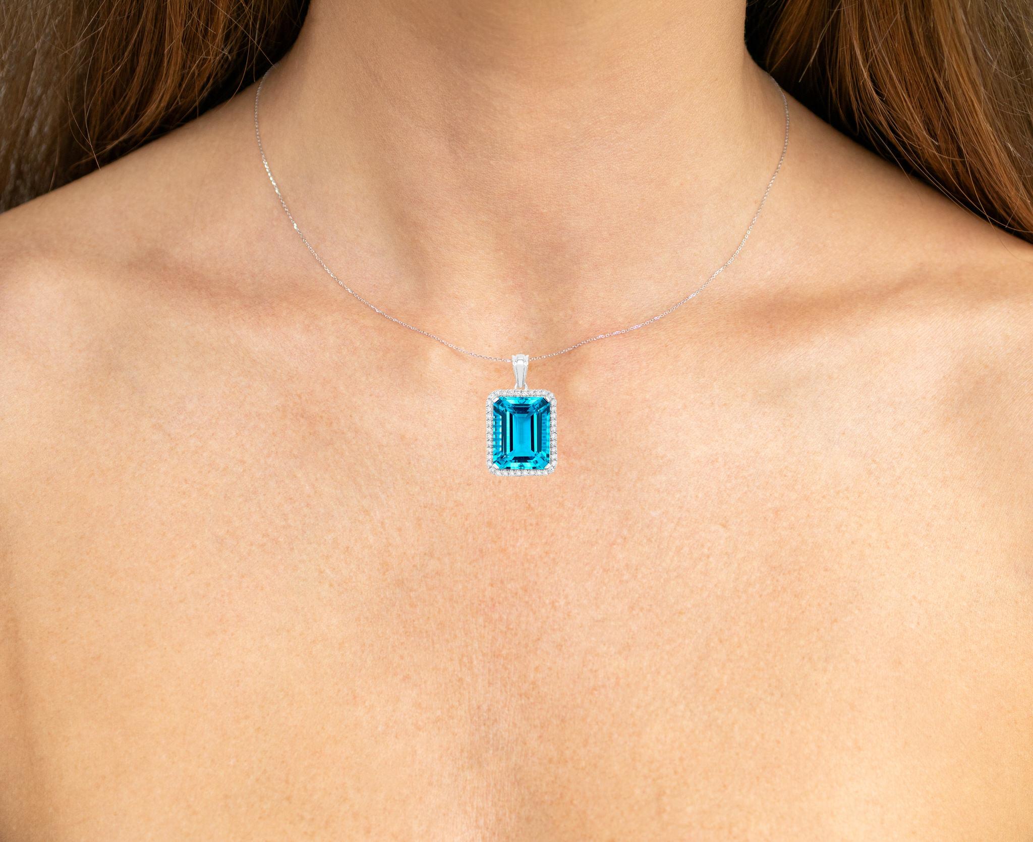 It comes with the Gemological Appraisal by GIA GG/AJP
All Gemstones are Natural
Aquamarine = 17.00 Carats
40 Diamonds = 0.80 Carats
Metal: 14K White Gold
Pendant Dimensions: 30 x 17.5 mm