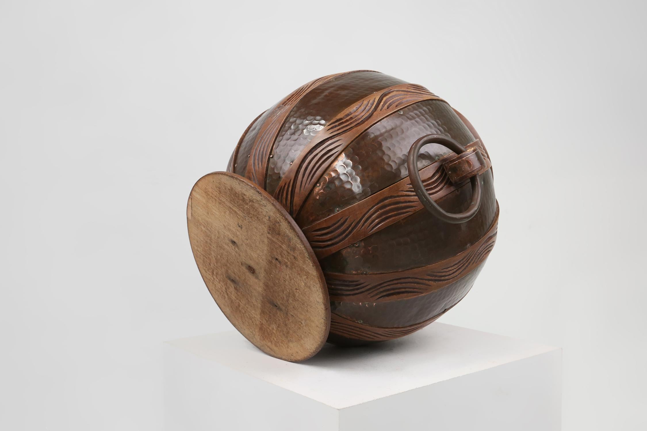 Importante jarrón bola Art Déco de Gustave Surrurier-Bovy, Bélgica ca. 1920 en venta 2