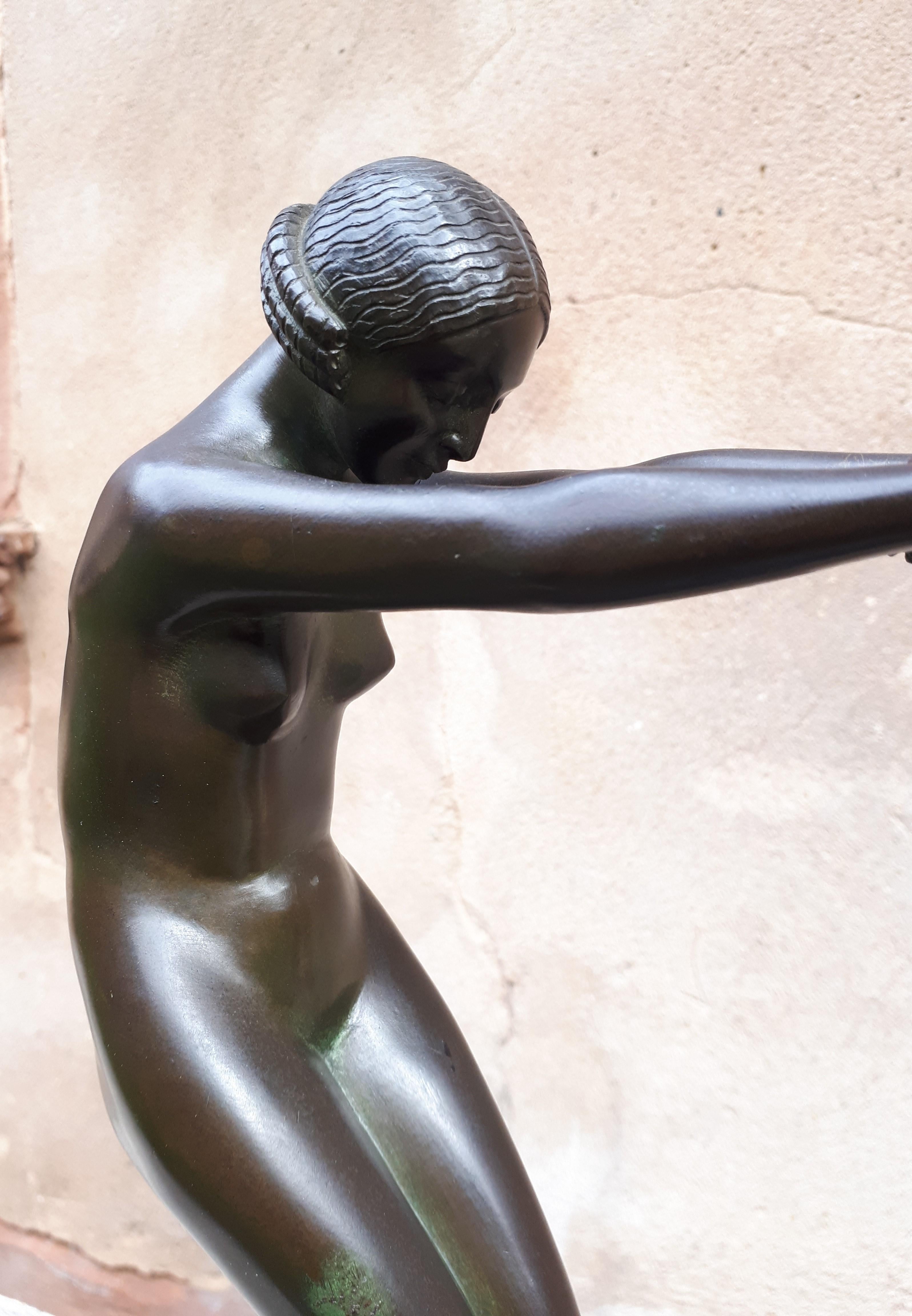 Important Art Deco Bronze Sculpture, By Claire Jeanne Roberte Colinet For Sale 3