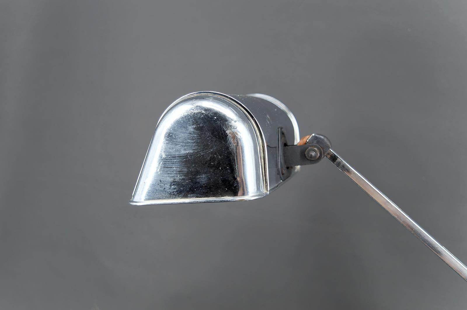 Importante lampada da scrivania Art Deco, cromo, alluminio e marmo, design modernista 1930 in vendita 3