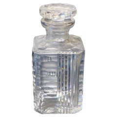 Importante decanter francese in stile Art Noveau a più motivi incisi