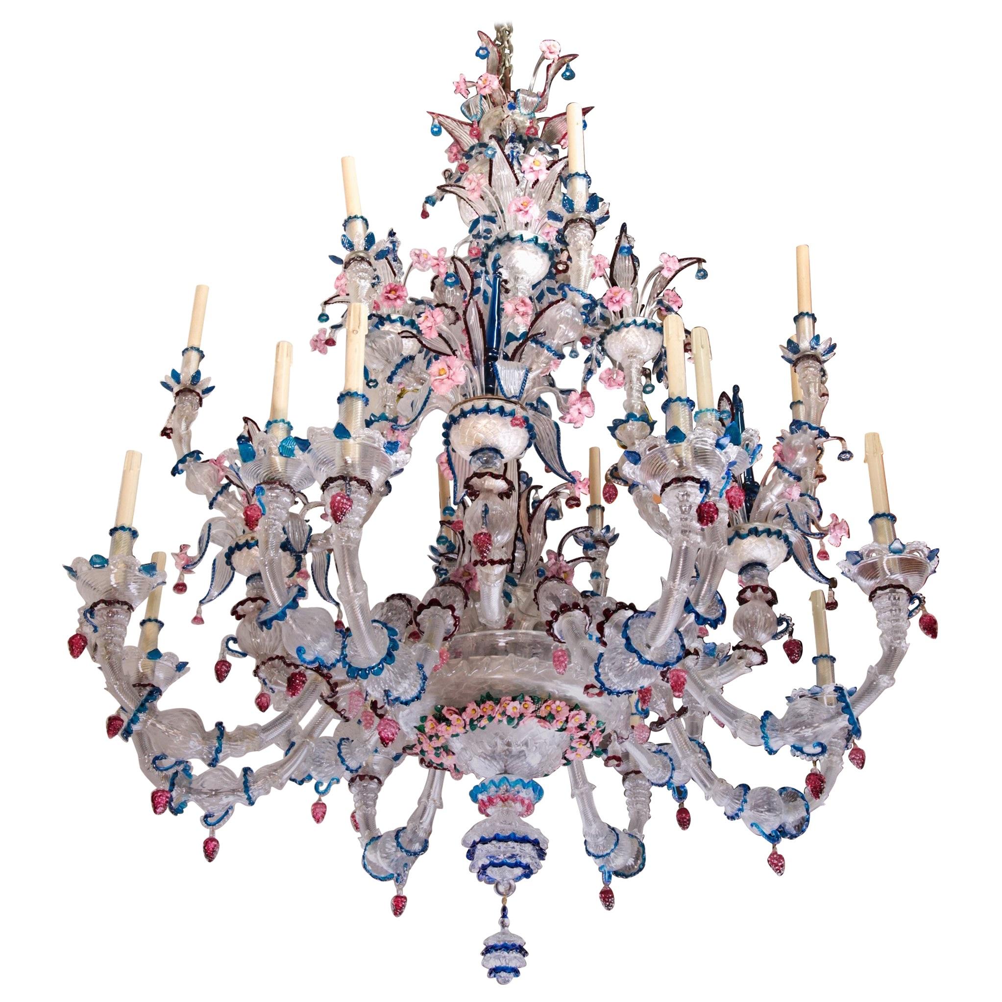 Important Barovier & Toso Rezzonico Chandelier 20 Arms in the Style of Briati