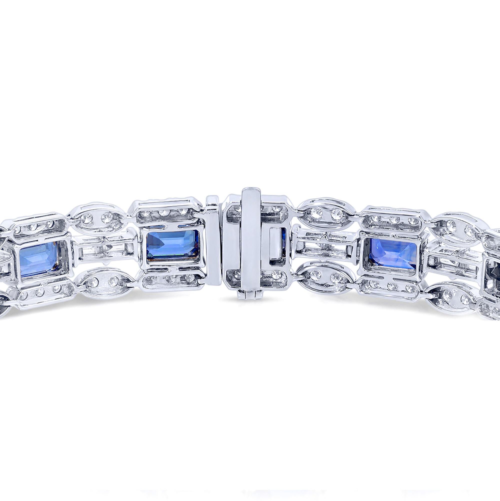 Mixed Cut Important Blue Sapphire and Diamond Bracelet 19.75 Carats 18K White Gold For Sale