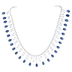 Importante Collar de Zafiros Azules y Diamantes 23,8 Quilates Oro 18K
