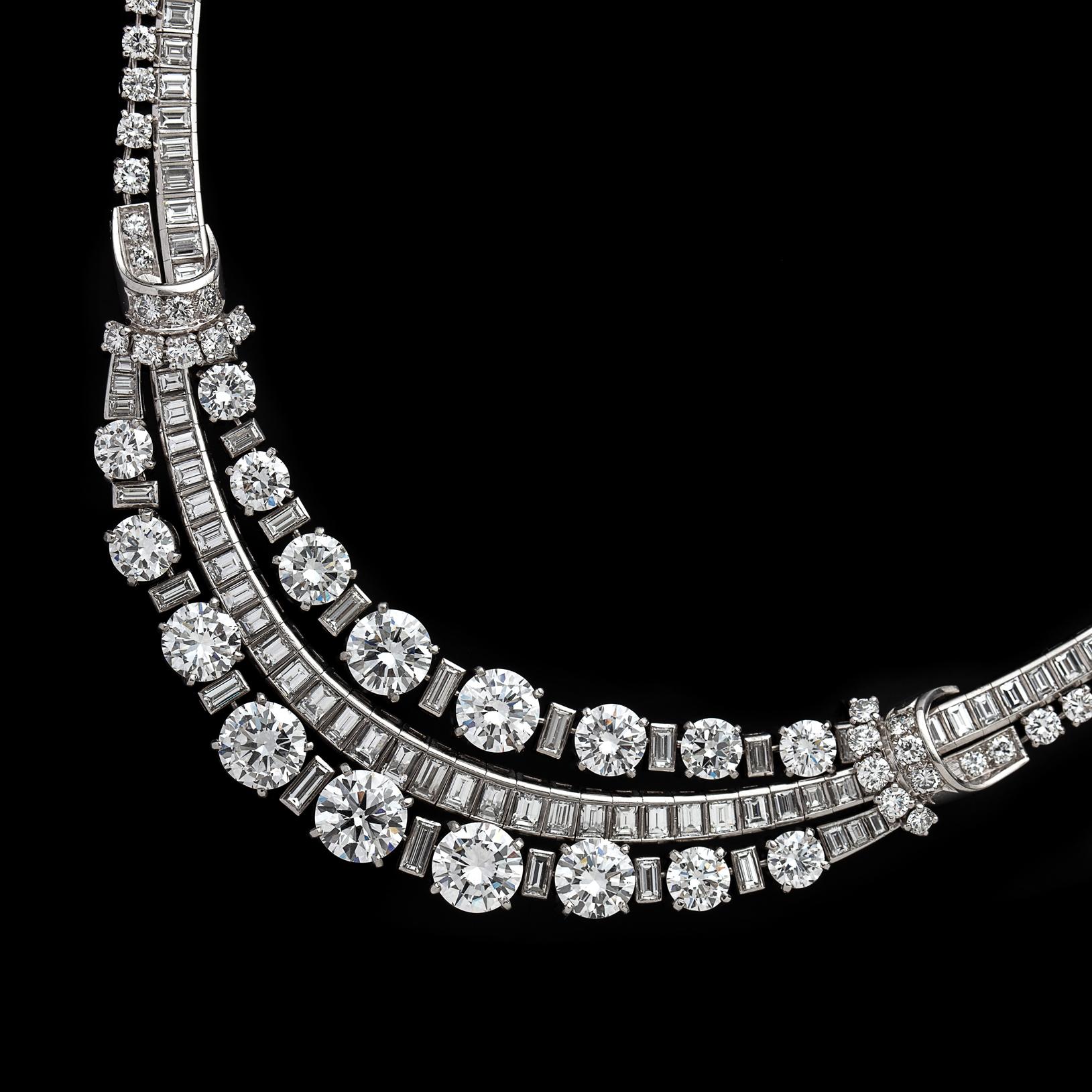Circa 1950-60's, this spectacular Boucheron Paris platinum and 18k white gold necklace features 17 major round brilliant-cut diamonds, with 5 GIA stones: D/IF 2.01 carats, D/VVS2 1.70 carats, E/VS1 1.27 carats, D/VS2 1.52 carats and D/VS2 1.33