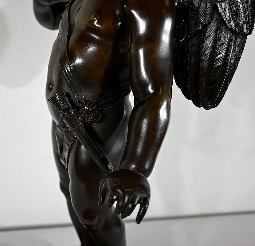 Wichtige Bronzeskulptur Amor, nach J-B. Pigalle - Ende des 19. Jahrhunderts im Angebot 11
