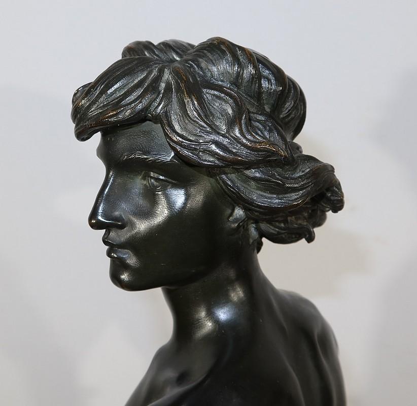 Importante scultura in bronzo 