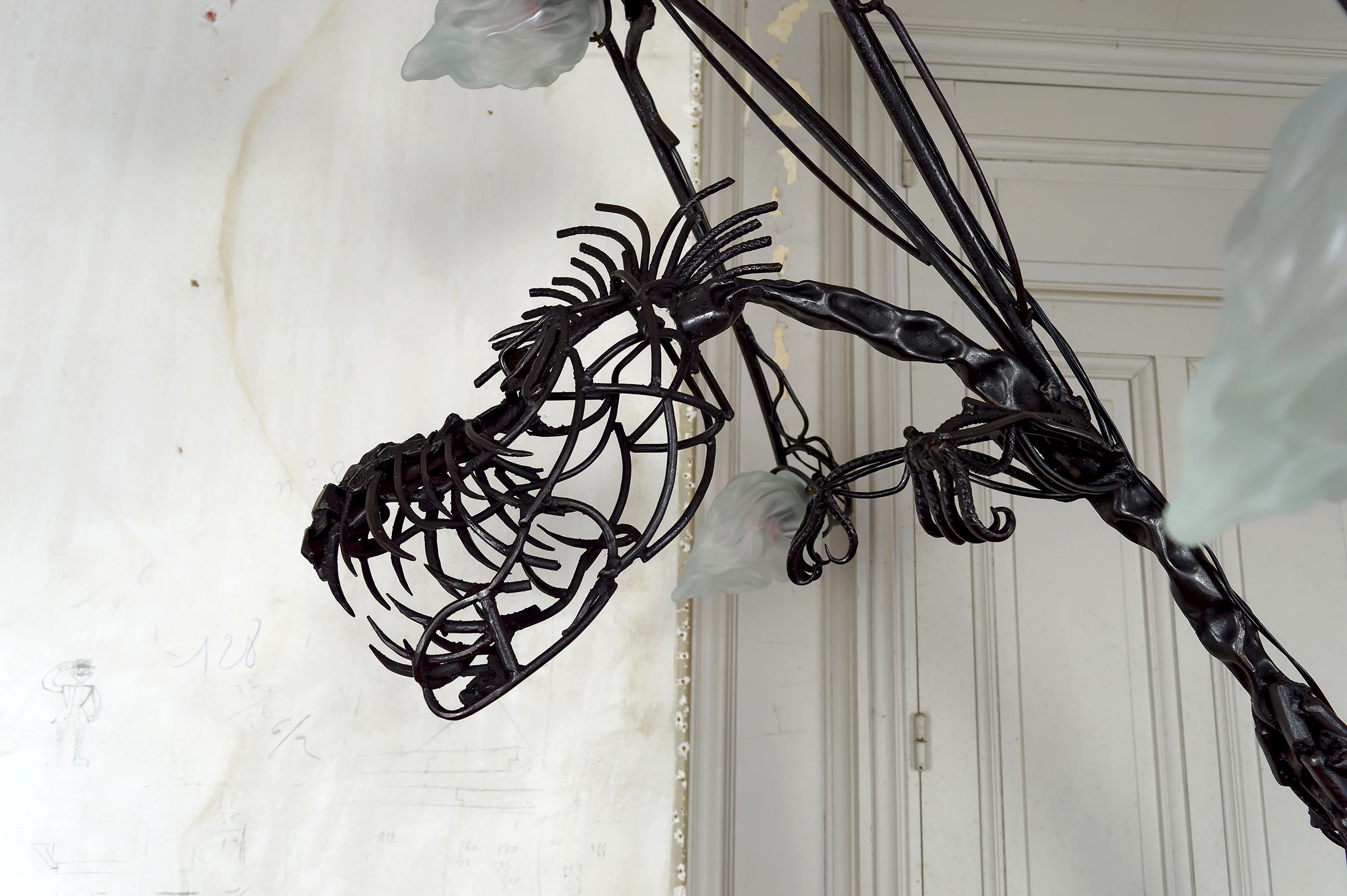 Important Brutalist Sculptural Dragon Lamp in Wrought Iron, France, 1970's For Sale 8