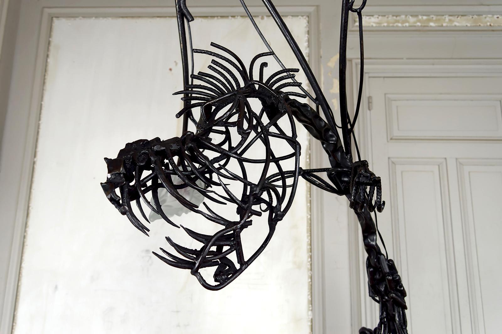 Important Brutalist Sculptural Dragon Lamp in Wrought Iron, France, 1970's For Sale 10