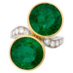 Important Bulgari Emerald Toi et Moi Ring