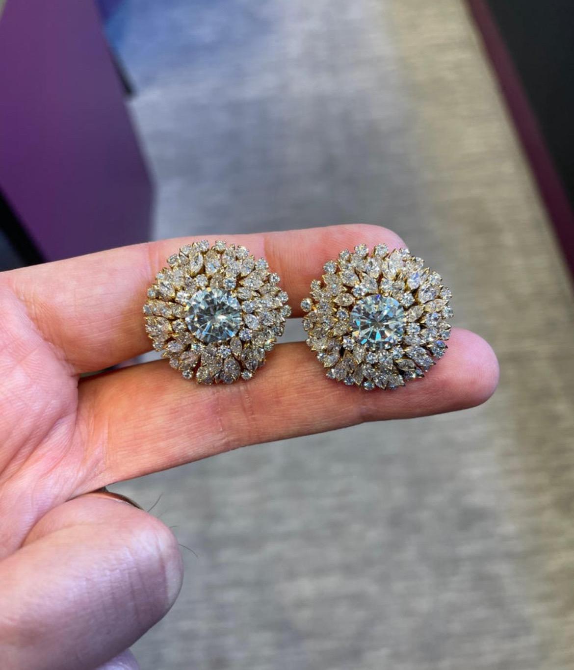 Mixed Cut Important Bvlgari Diamond Earrings For Sale
